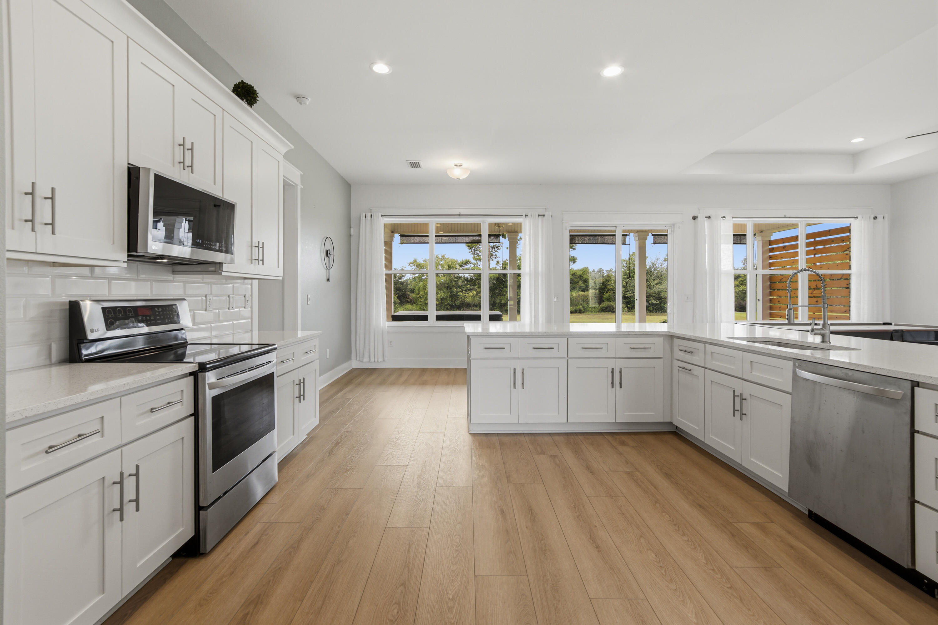 WINDSWEPT ESTATES - Residential