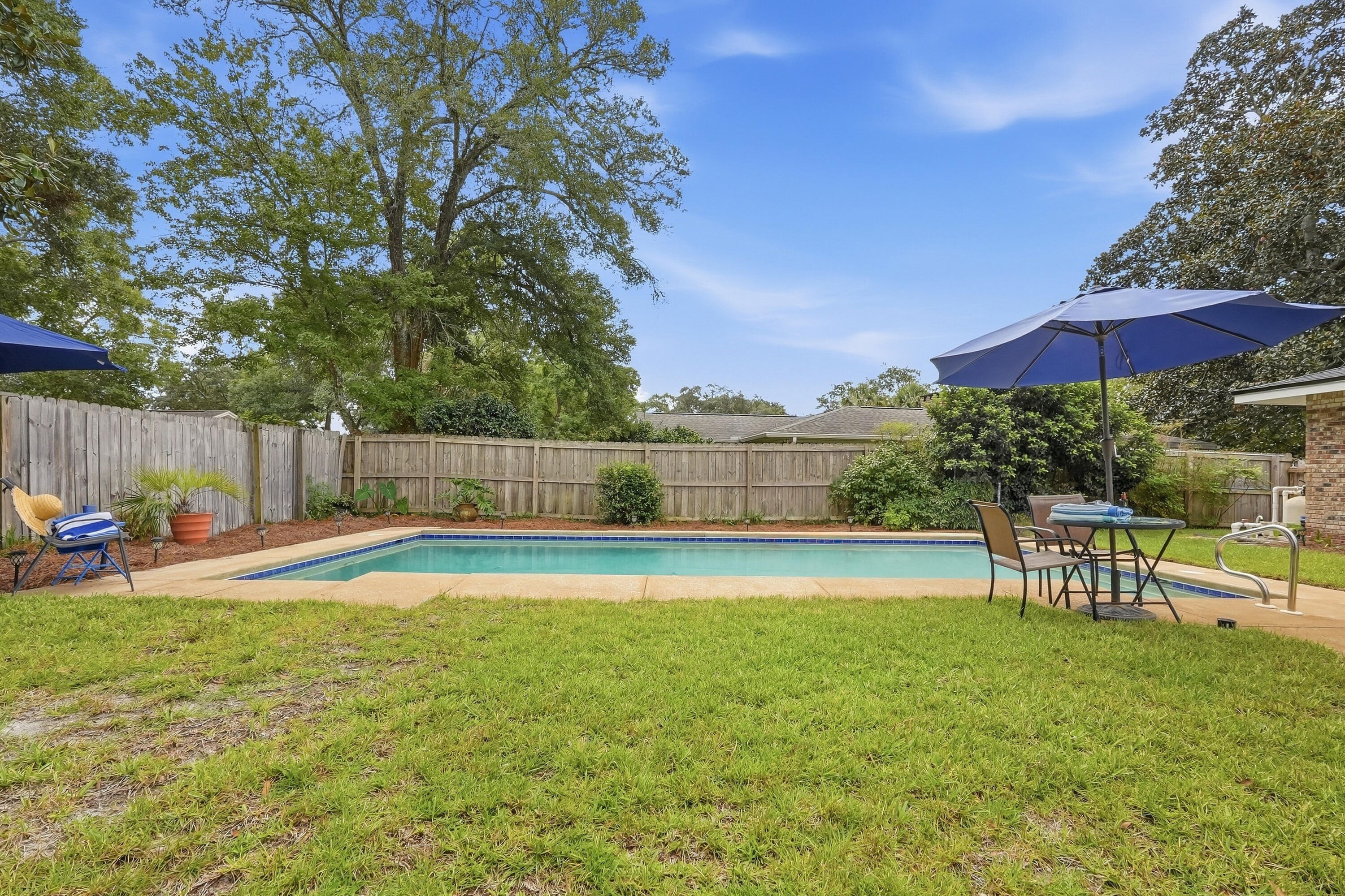 OVERBROOK - Residential