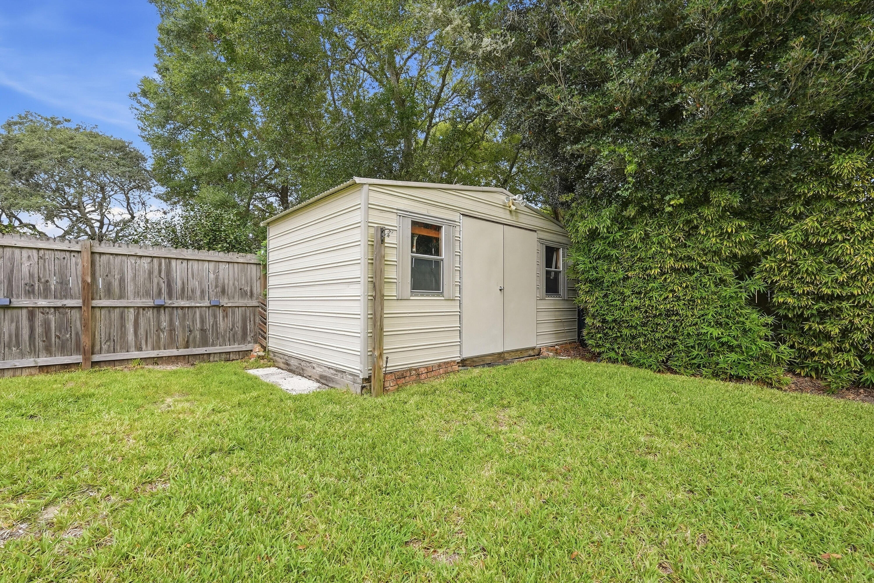 OVERBROOK - Residential