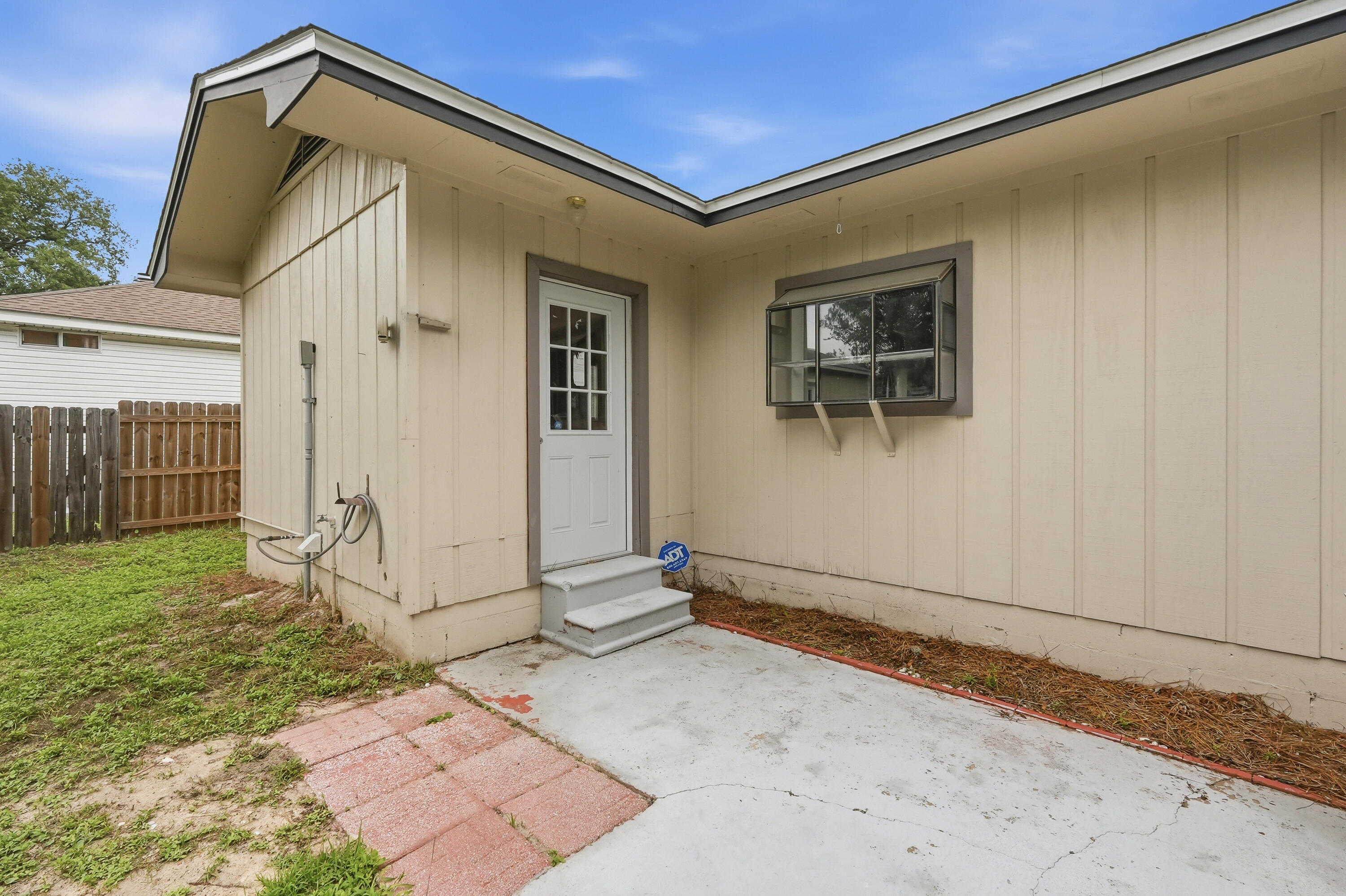 NONESUCH WAY - Residential Lease