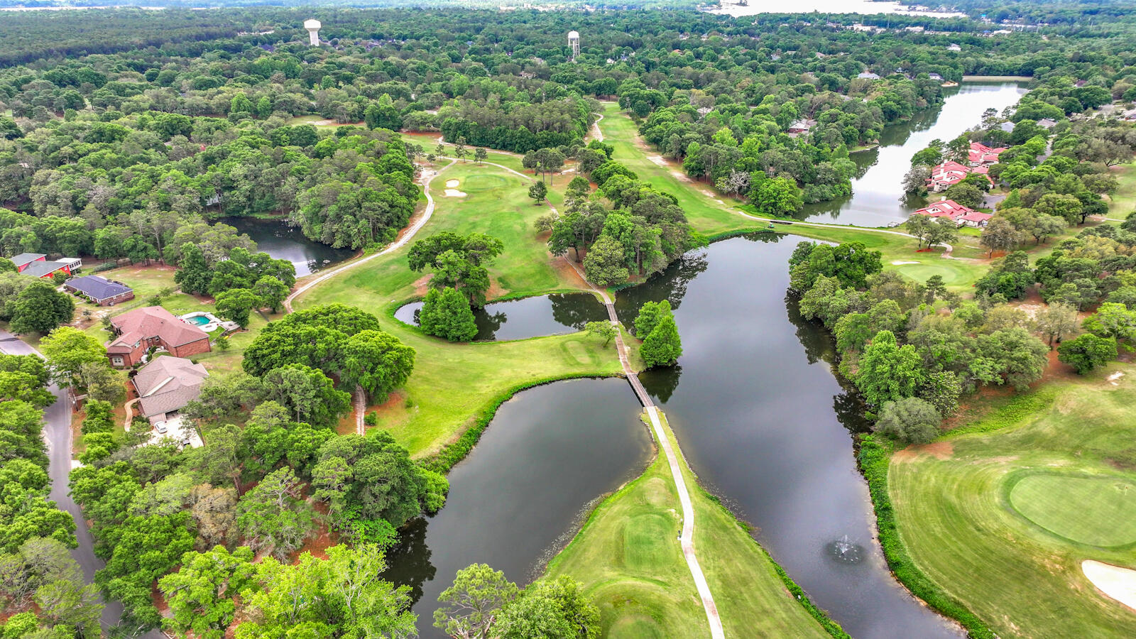LE CHATEAU - Residential