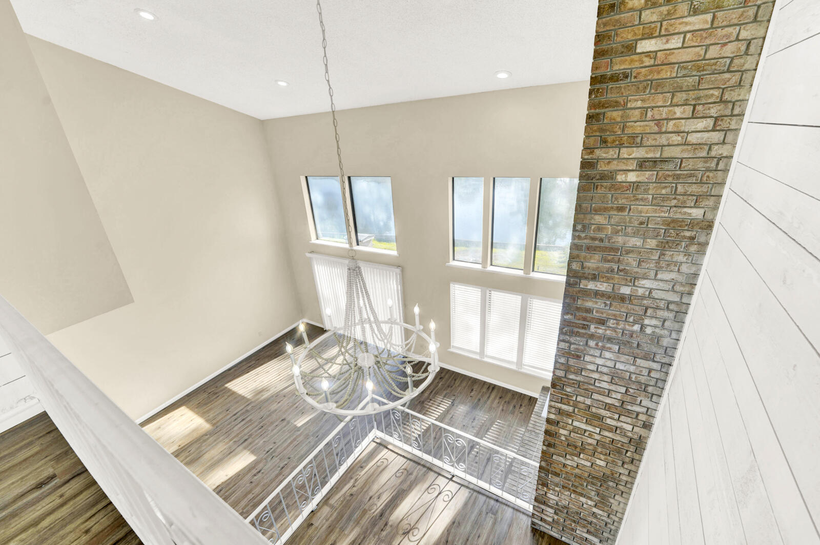 LE CHATEAU - Residential