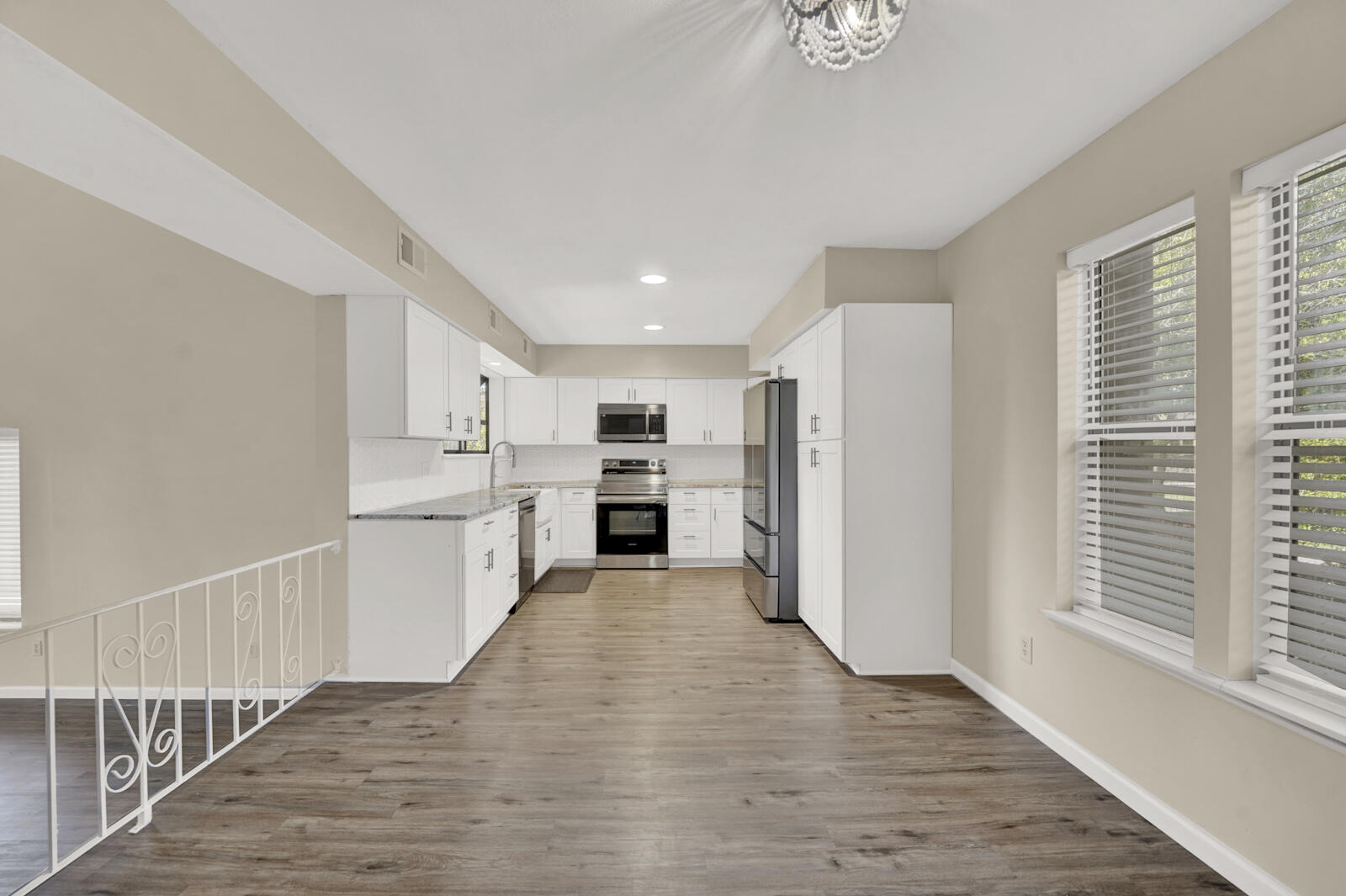 LE CHATEAU - Residential