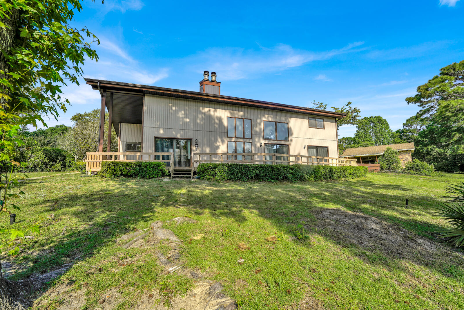 LE CHATEAU - Residential
