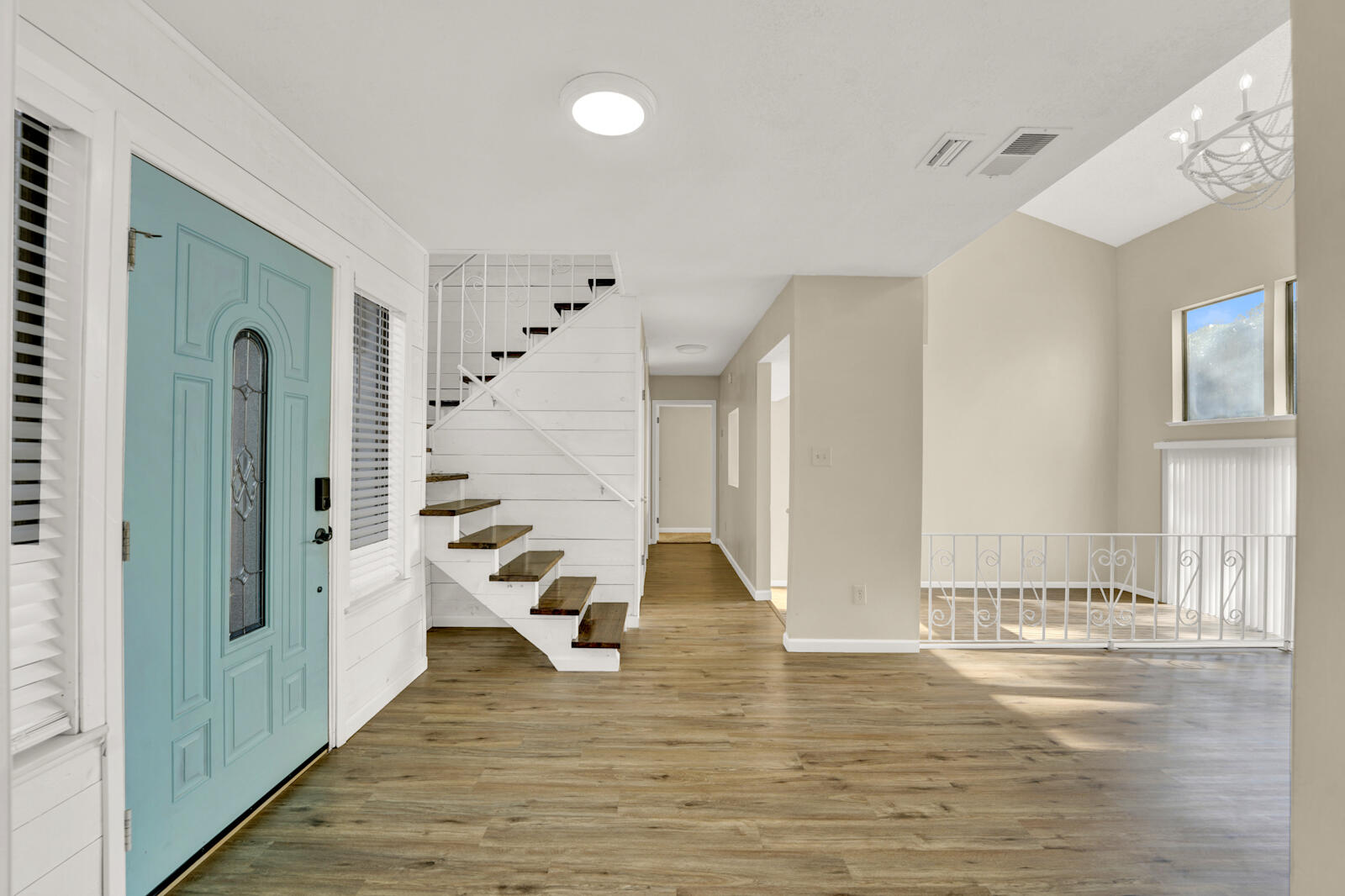LE CHATEAU - Residential