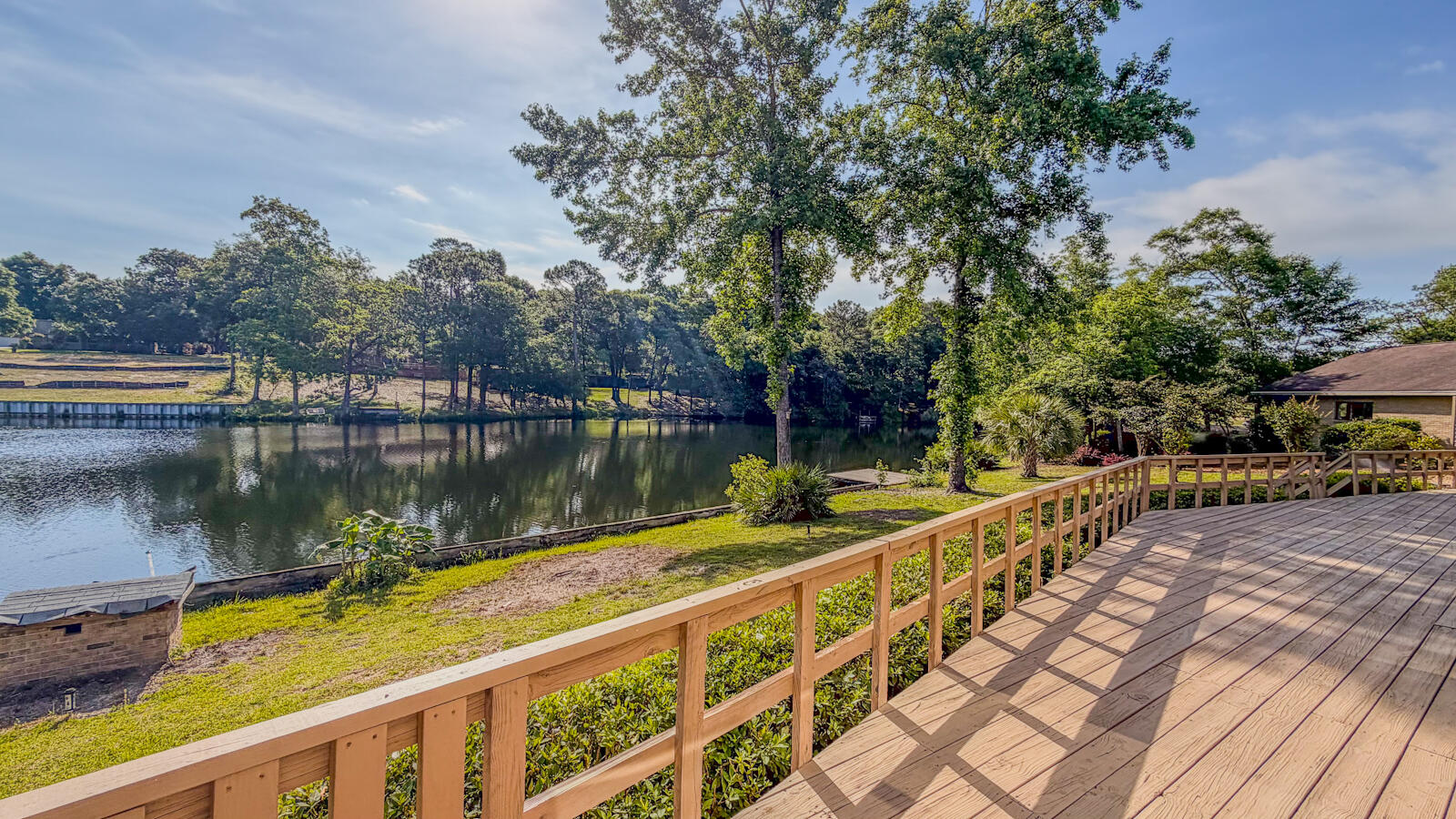 LE CHATEAU - Residential