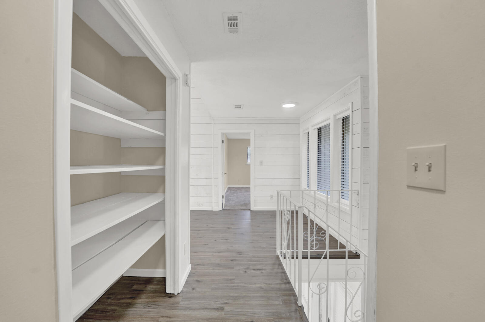 LE CHATEAU - Residential
