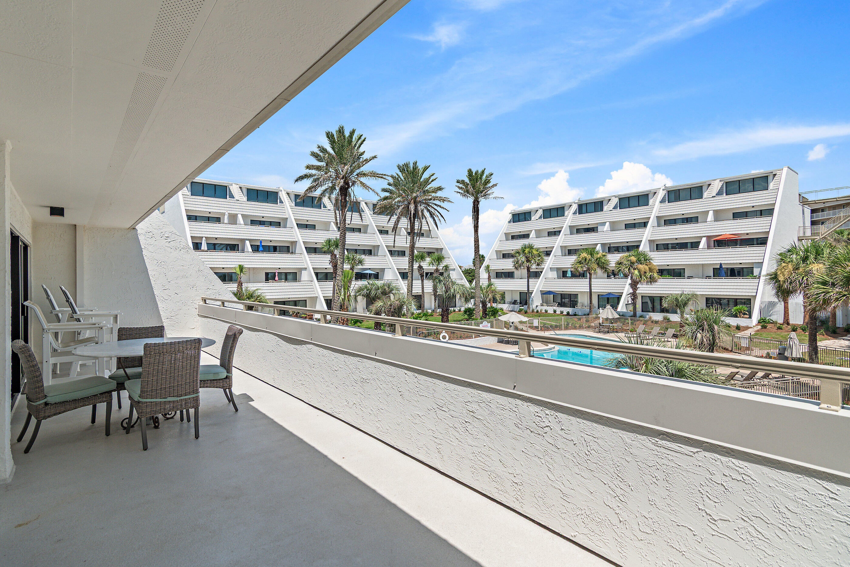 AEGEAN CONDO - Residential