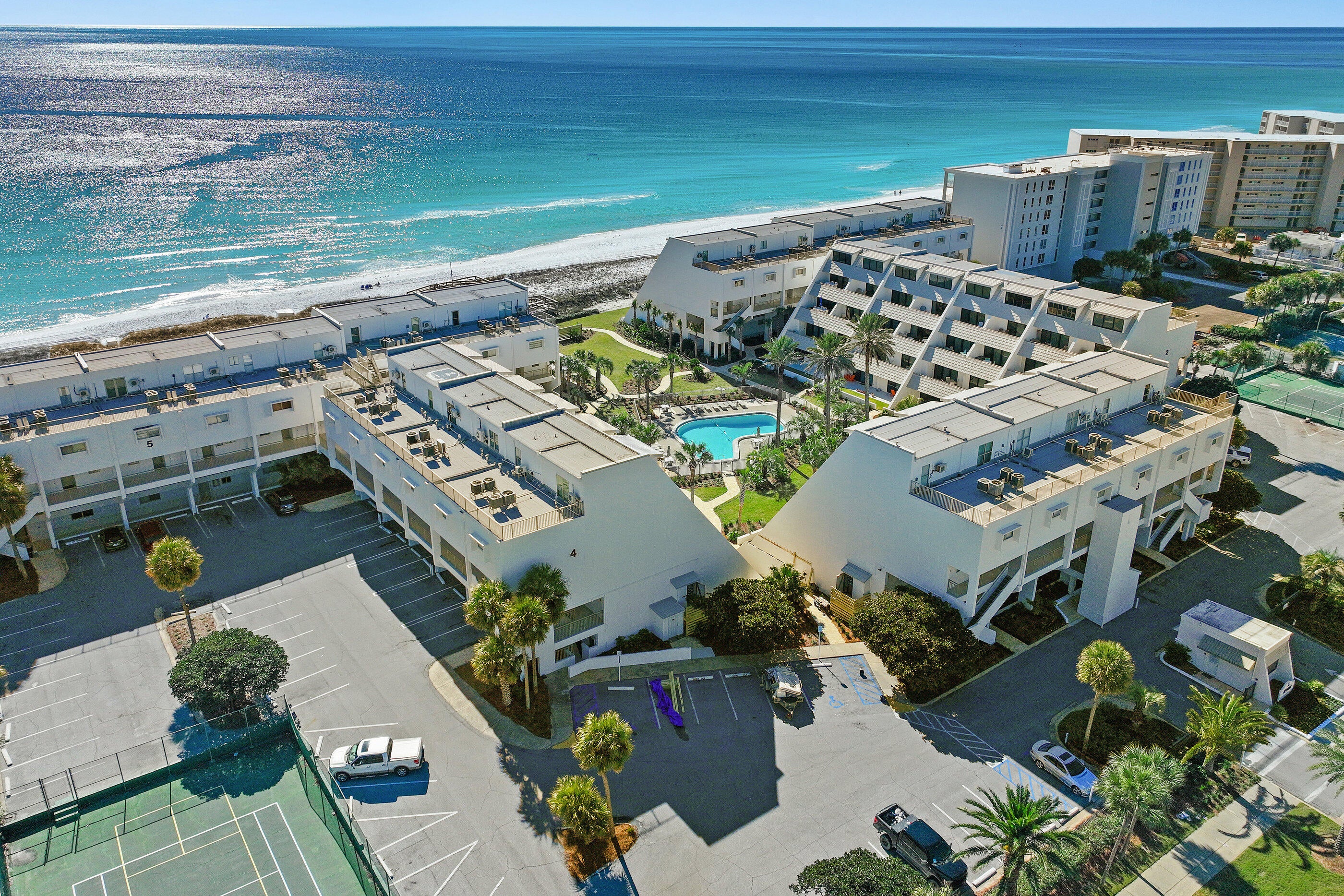AEGEAN CONDO - Residential