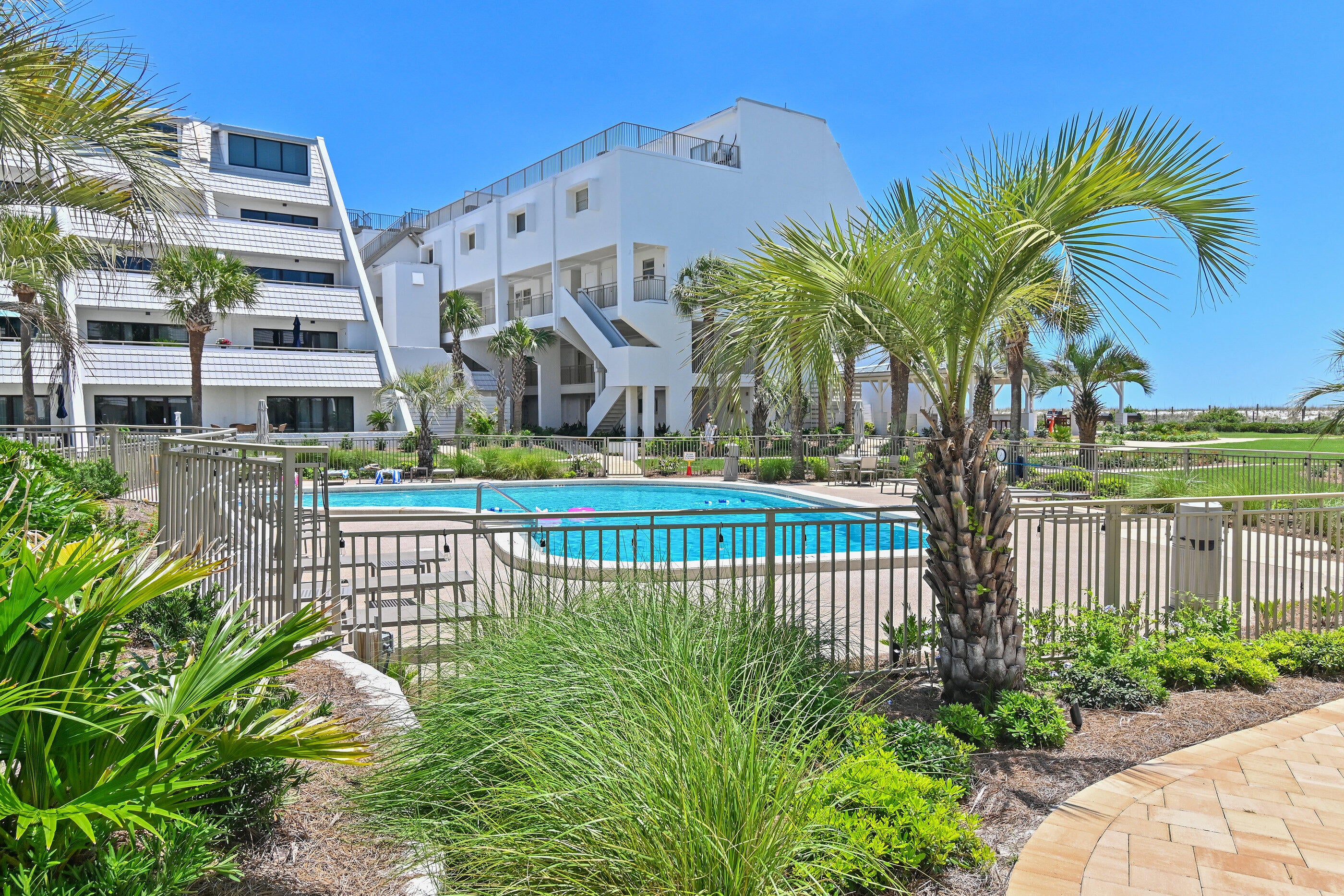 AEGEAN CONDO - Residential