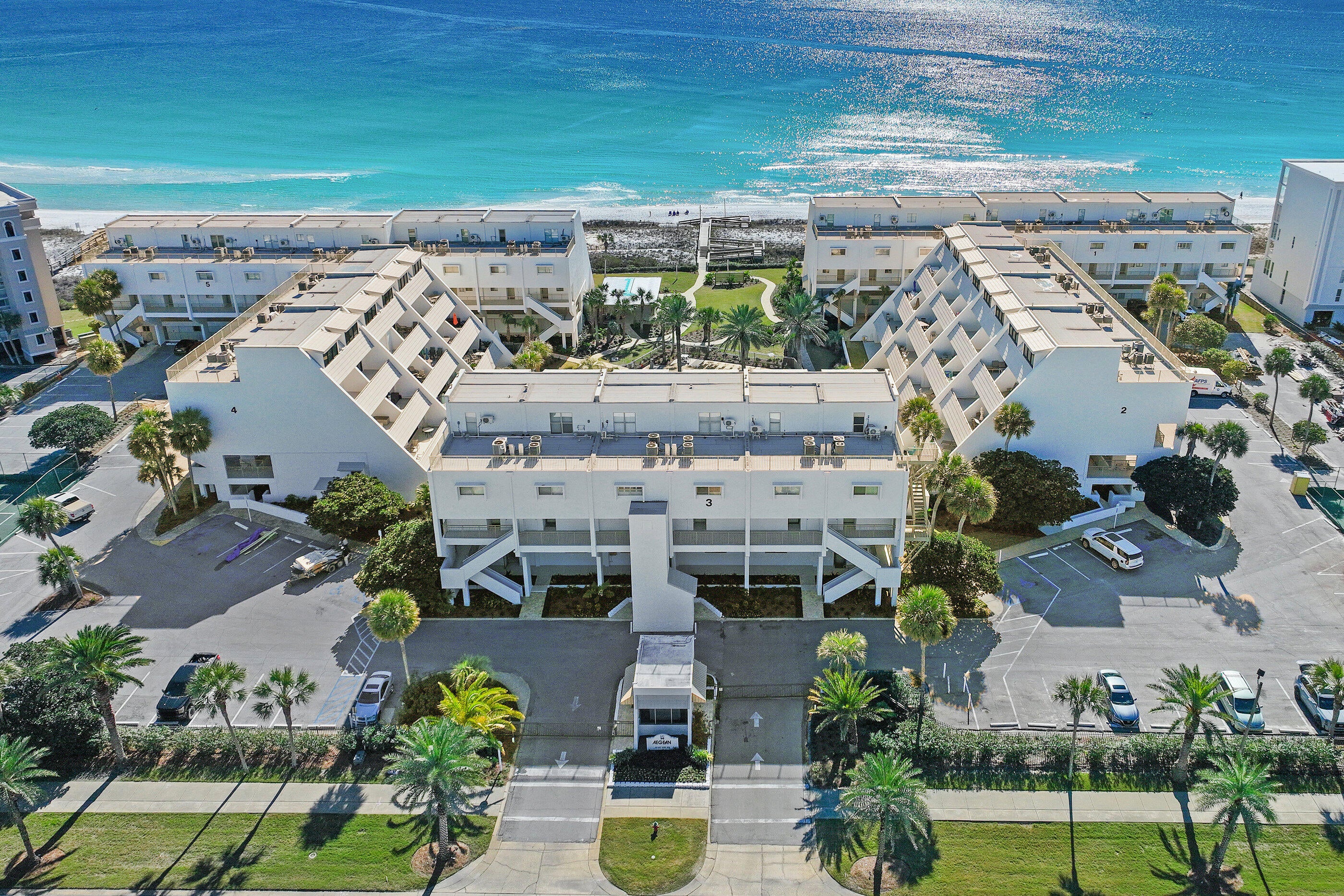 AEGEAN CONDO - Residential