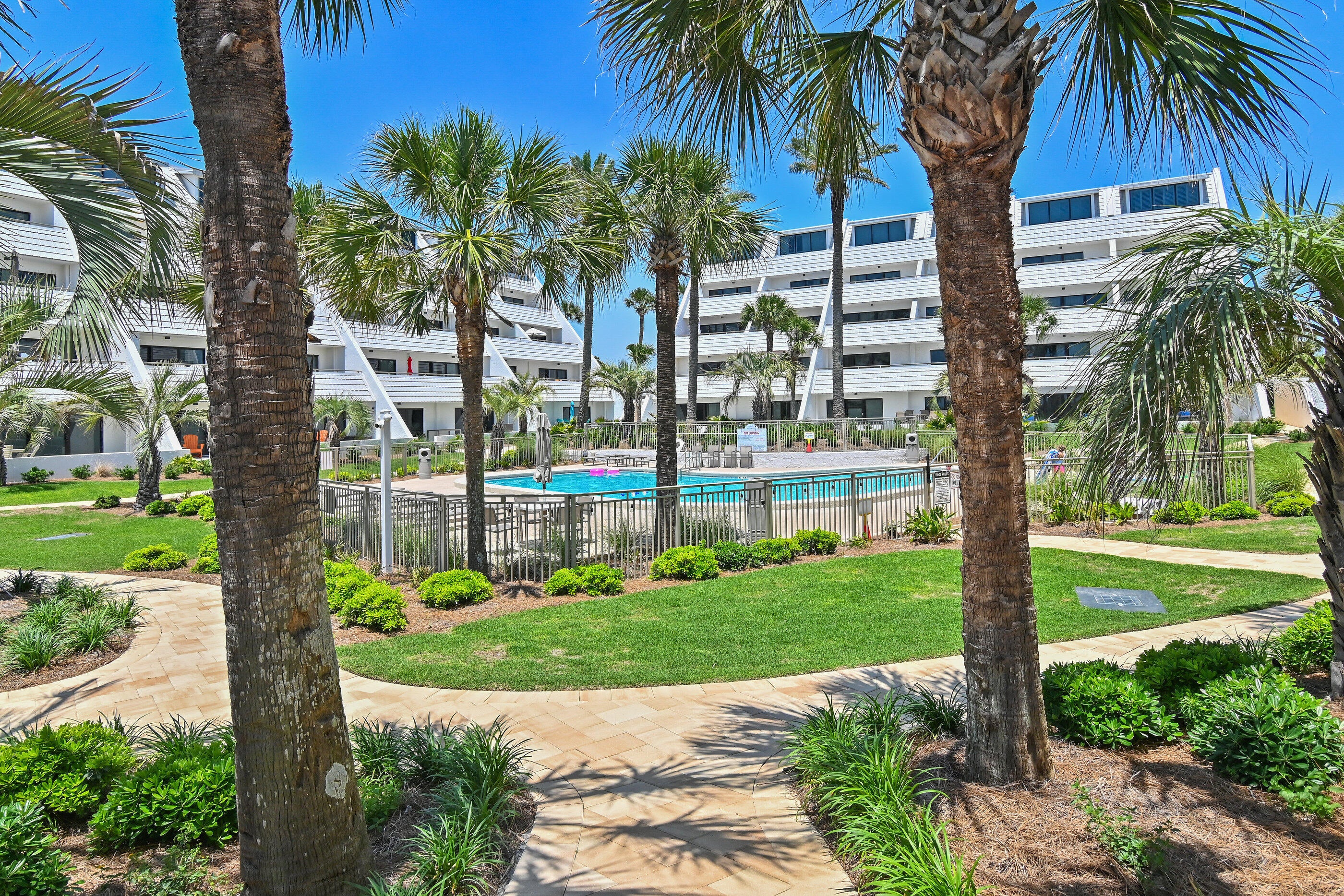 AEGEAN CONDO - Residential