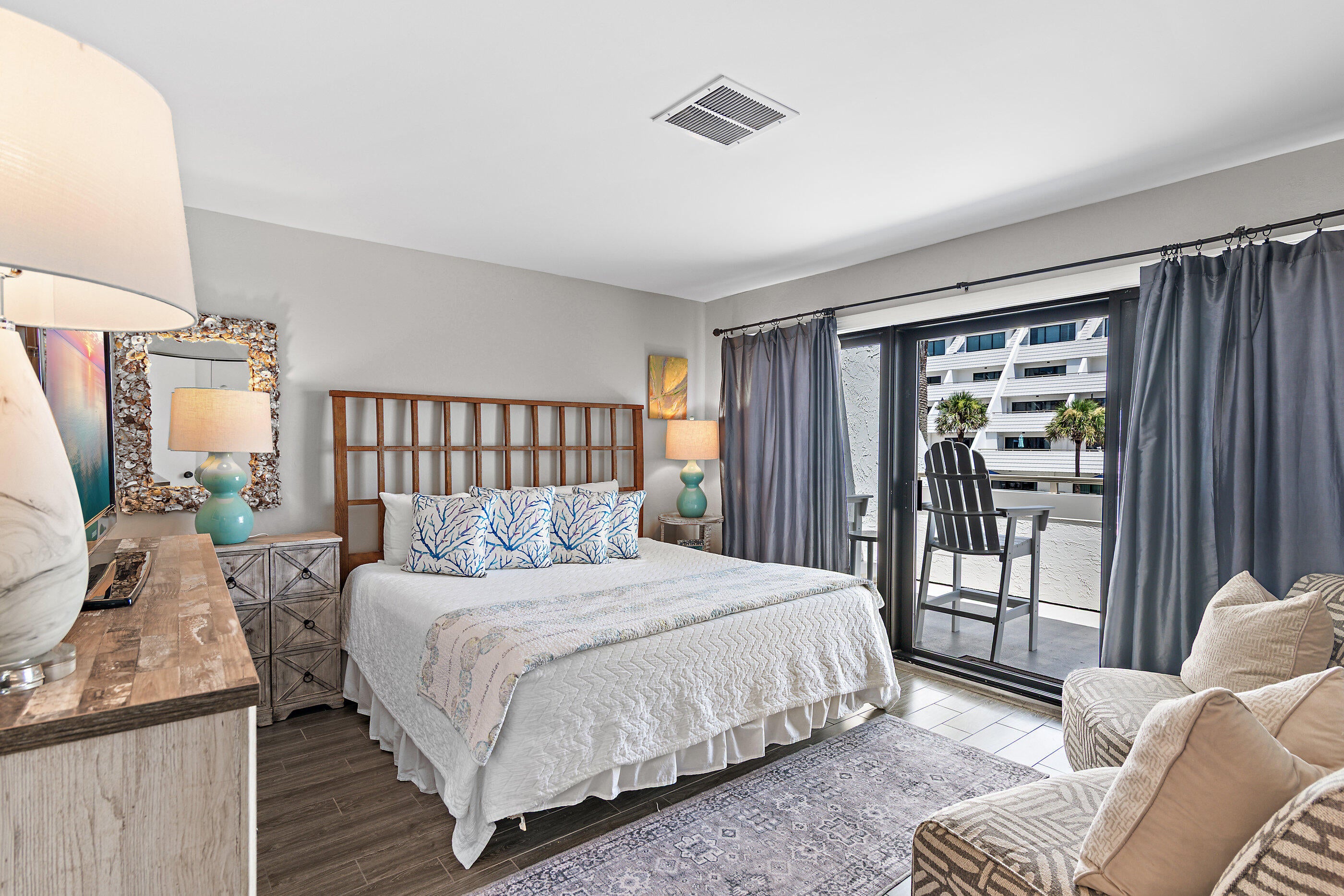 AEGEAN CONDO - Residential