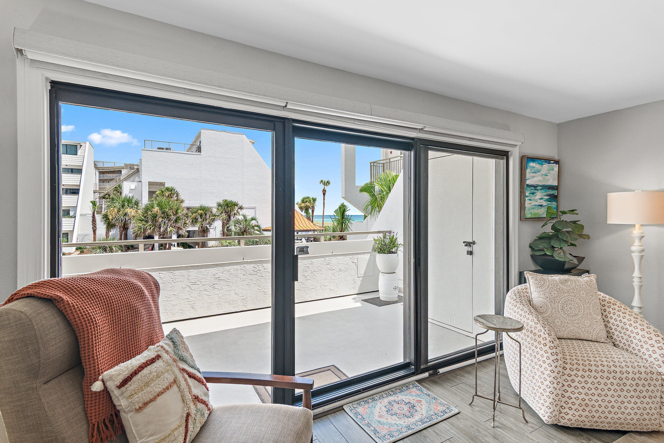 AEGEAN CONDO - Residential