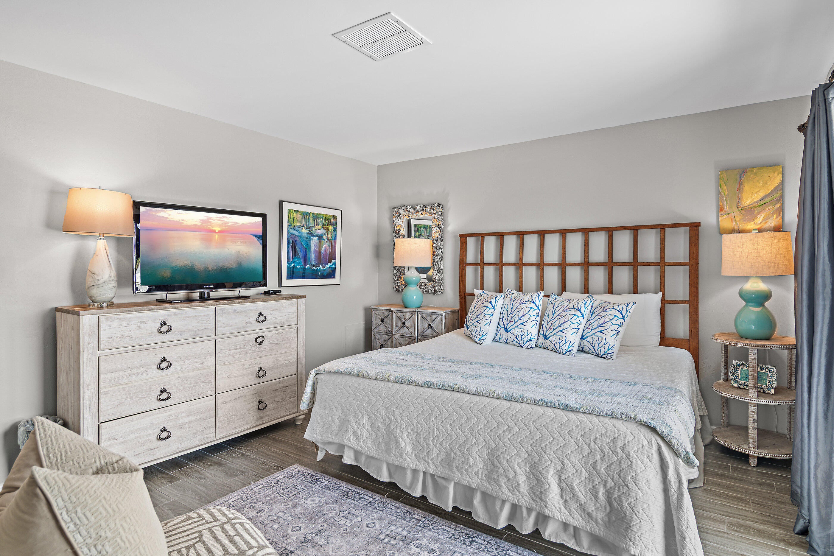 AEGEAN CONDO - Residential