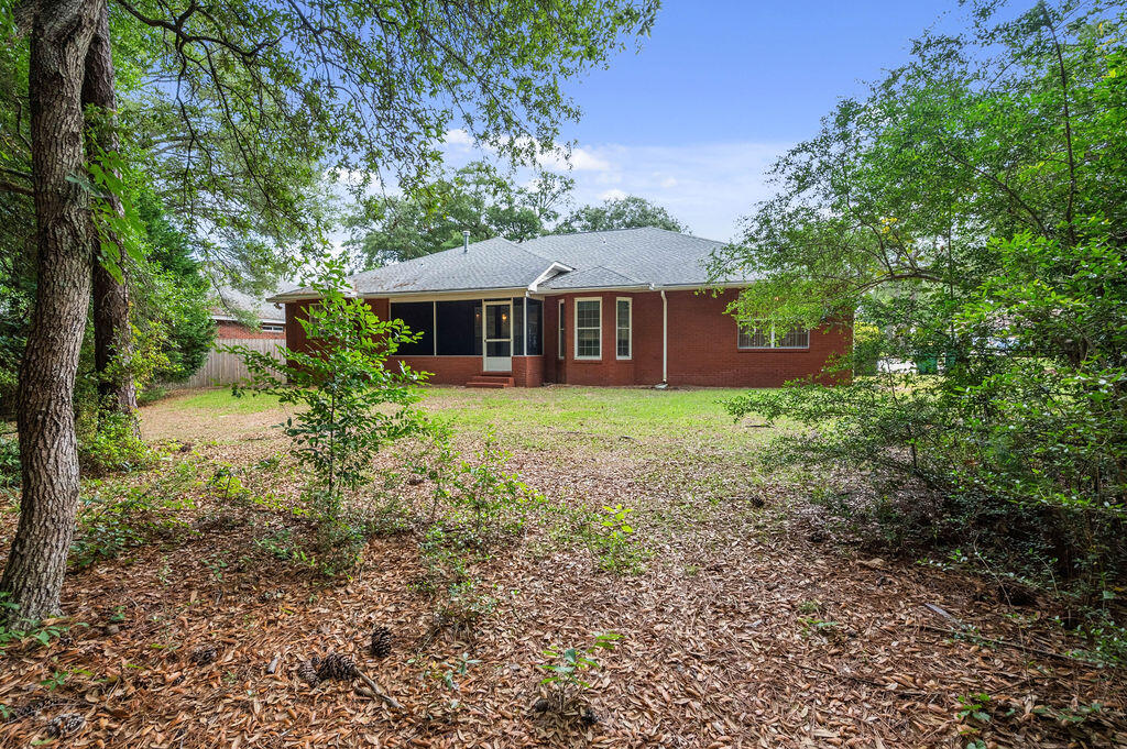 ROCKY BAYOU ESTATES 12B - Residential