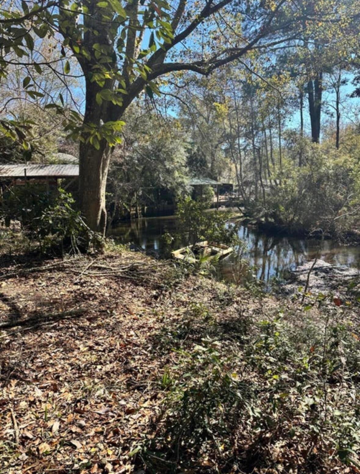 MAGNOLIA BAY - Land