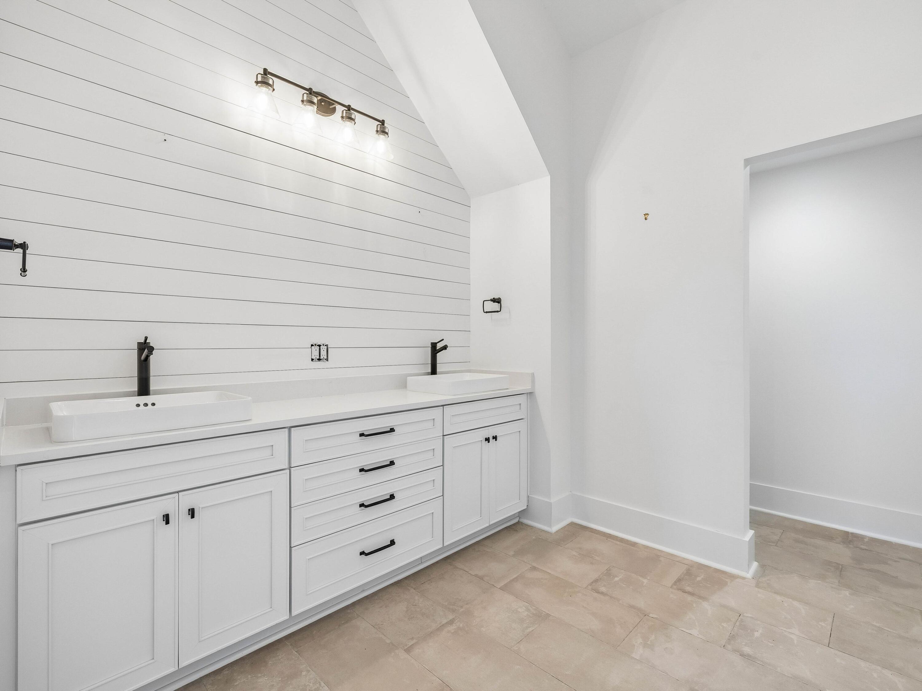 Burnt Pine - Residential