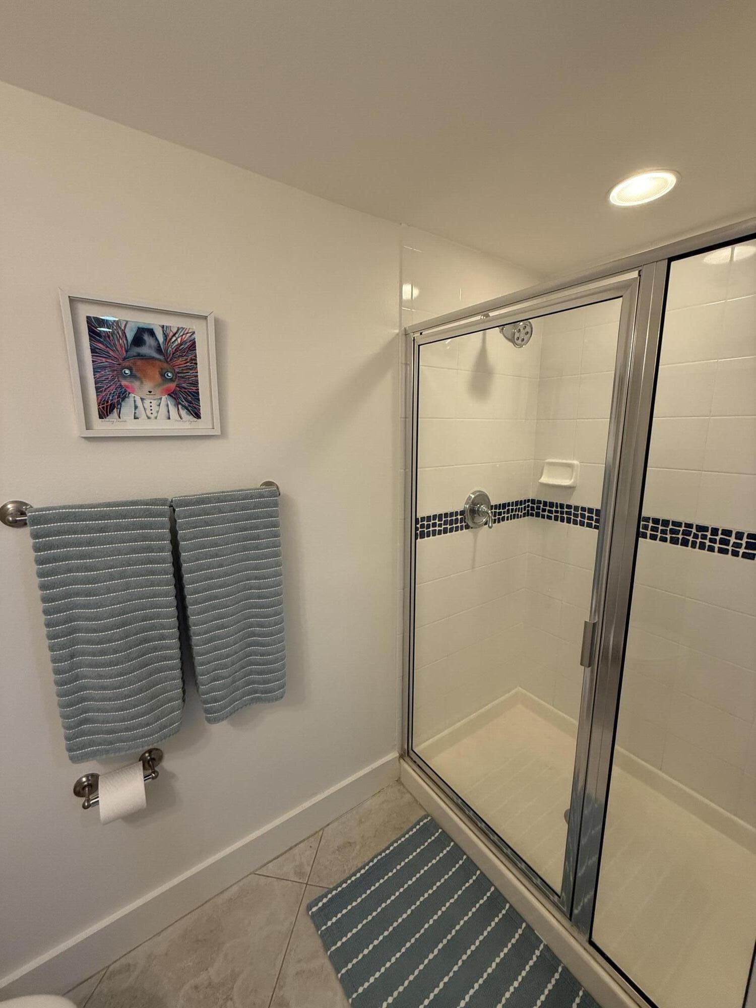 OBSERVATION POINT - Residential Lease
