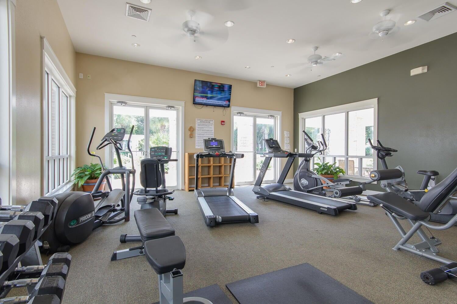 OBSERVATION POINT - Residential Lease