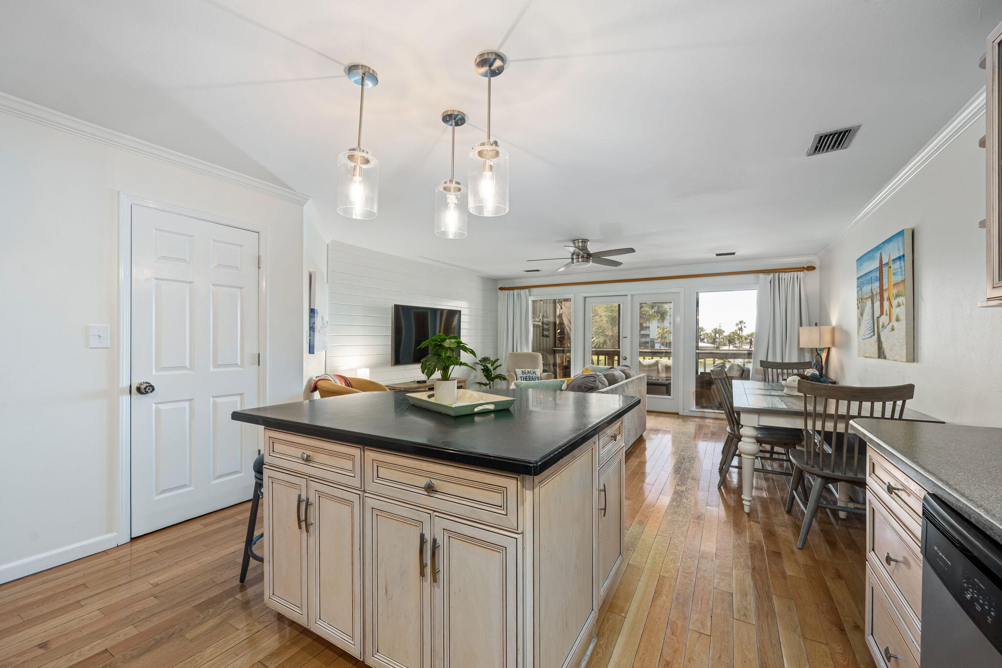 SEASCAPE CONDO PH 7 - Residential