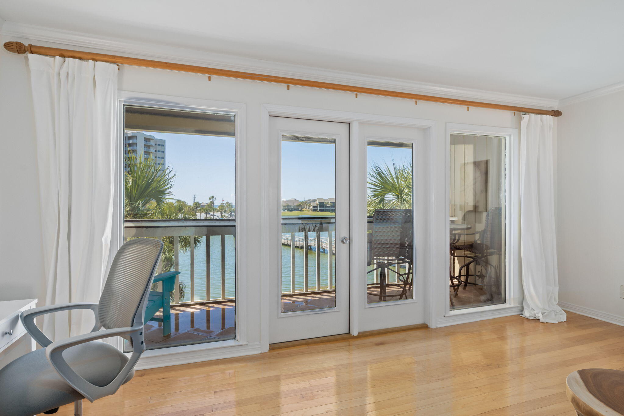 SEASCAPE CONDO PH 7 - Residential