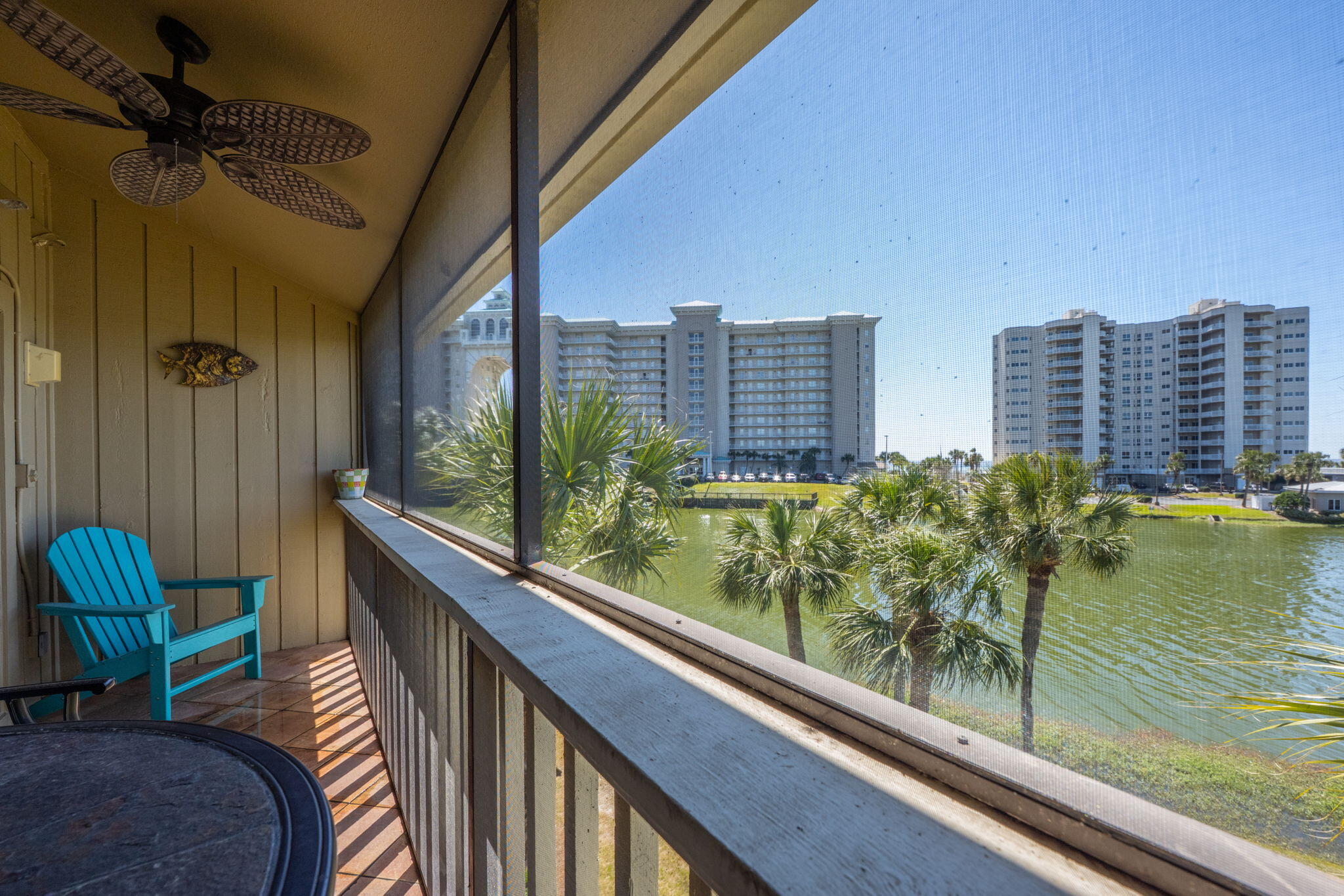SEASCAPE CONDO PH 7 - Residential