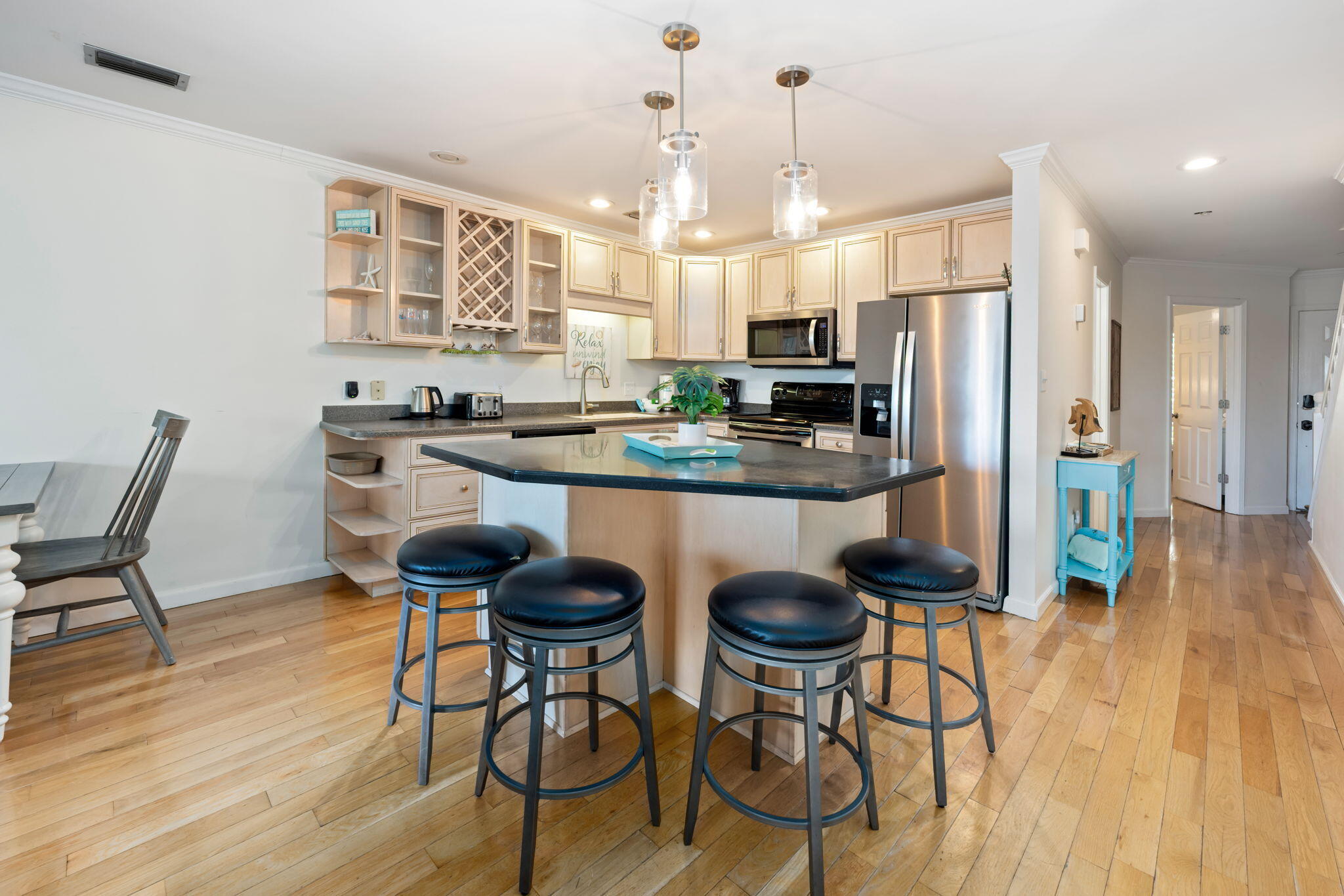 SEASCAPE CONDO PH 7 - Residential