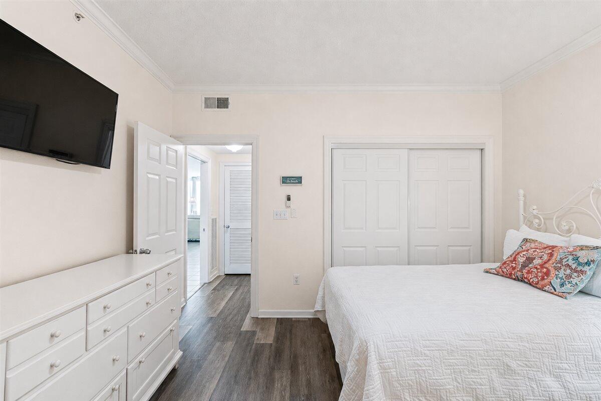 PEARL OF NAVARRE (THE) - Residential