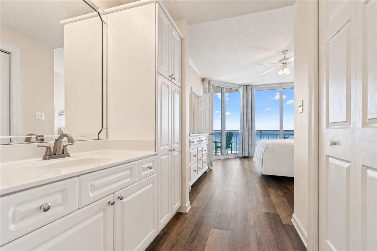 PEARL OF NAVARRE (THE) - Residential
