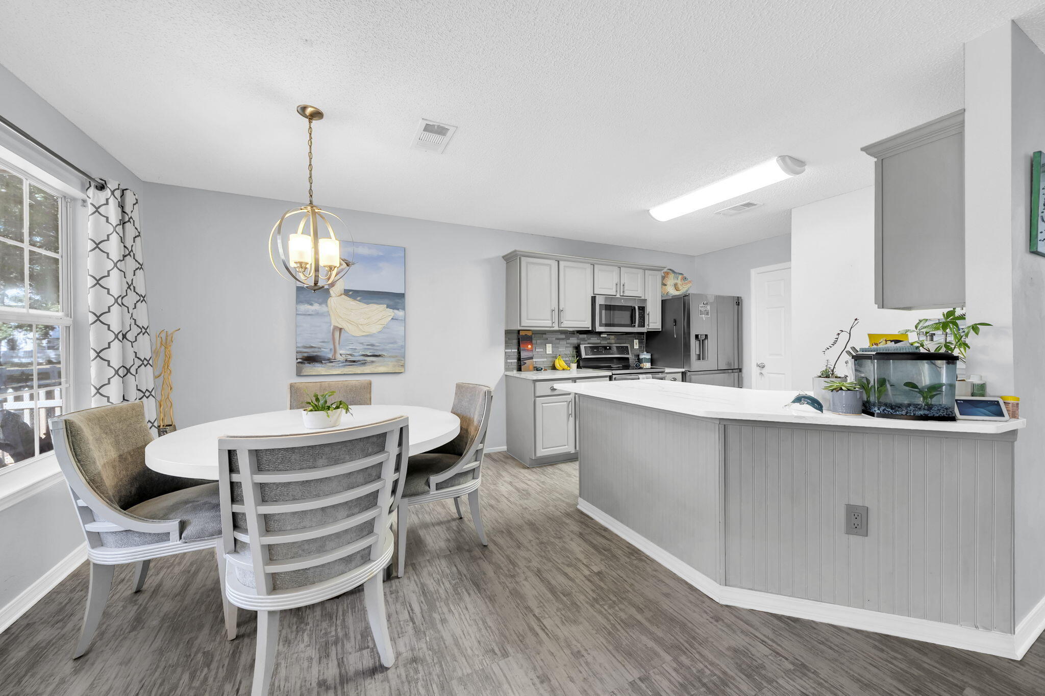 TWIN LAKES ESTATES - Residential
