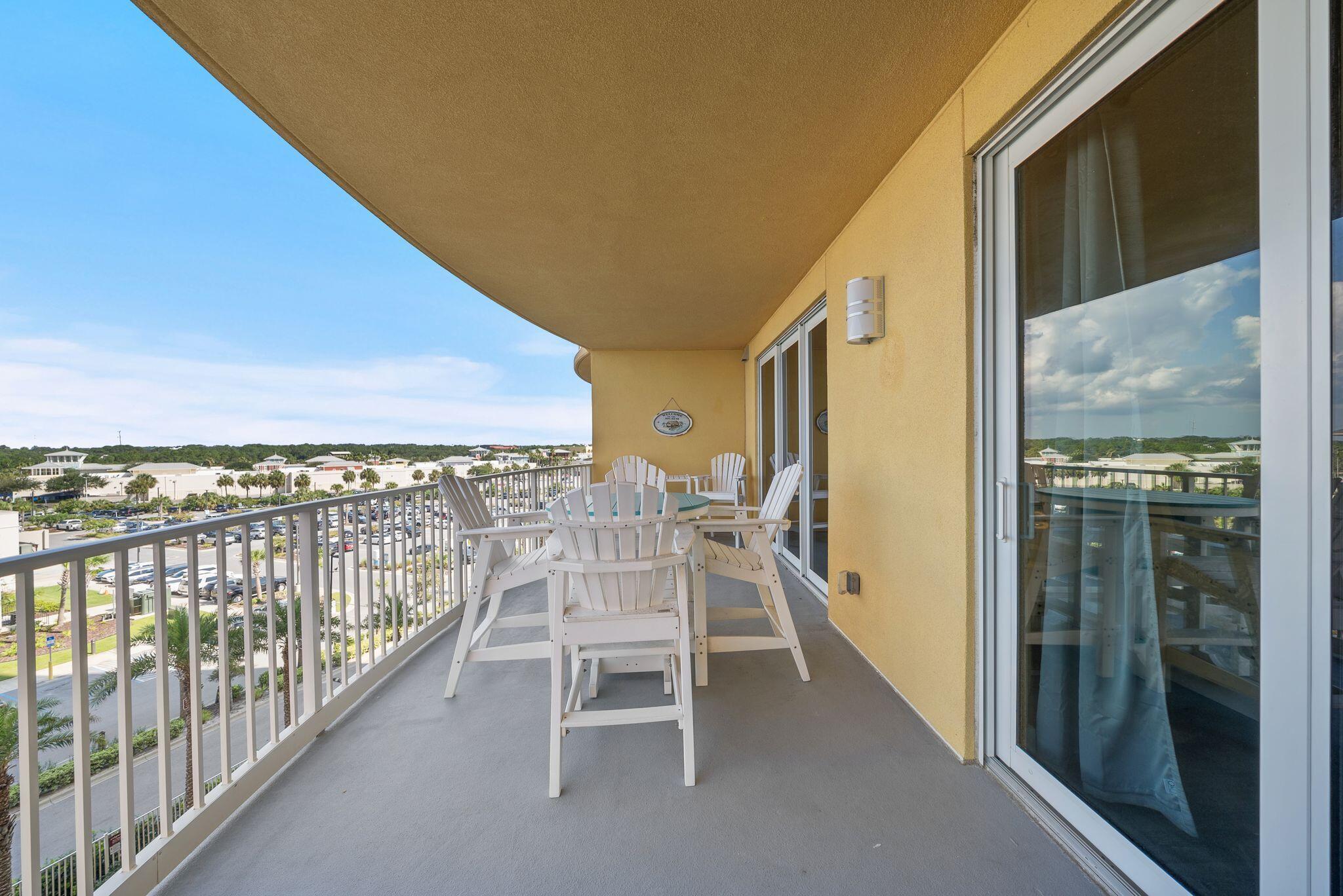 Calypso Resort & Towers - Residential