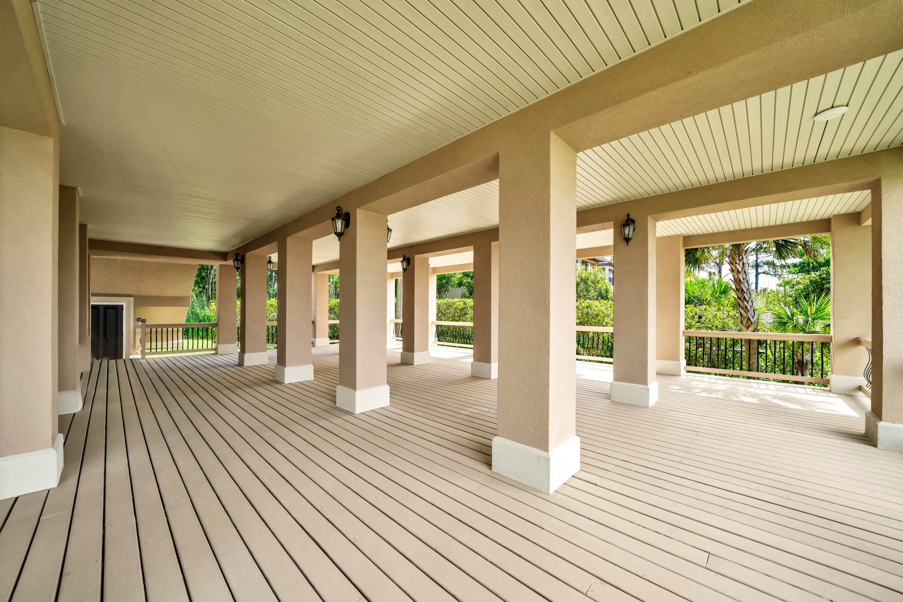 ISLANDVIEW BEACH - Residential