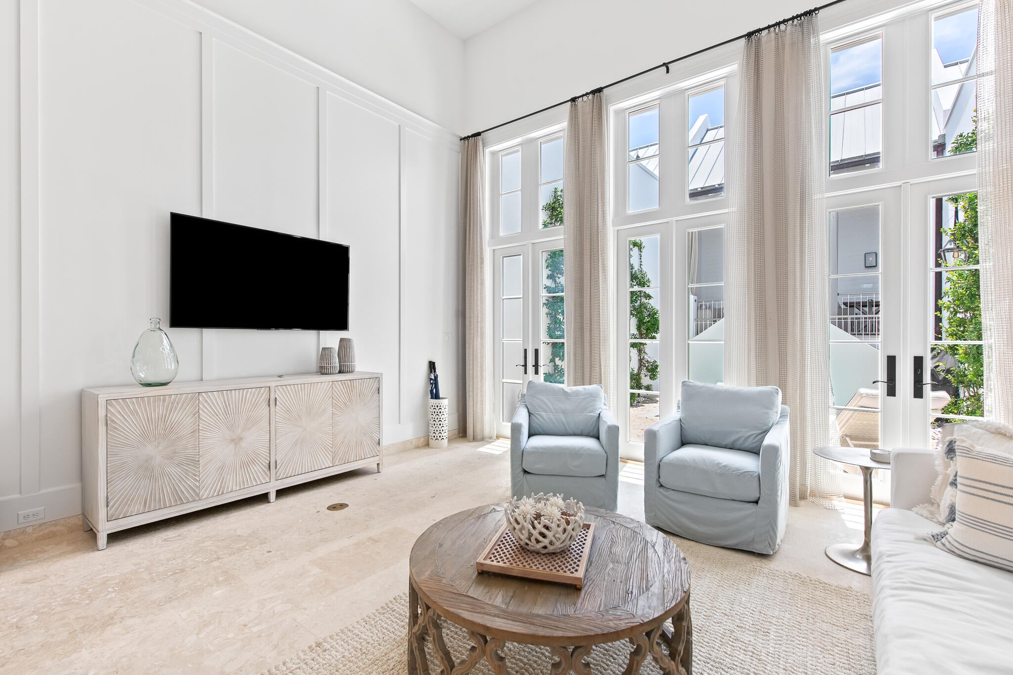 ALYS BEACH - Residential