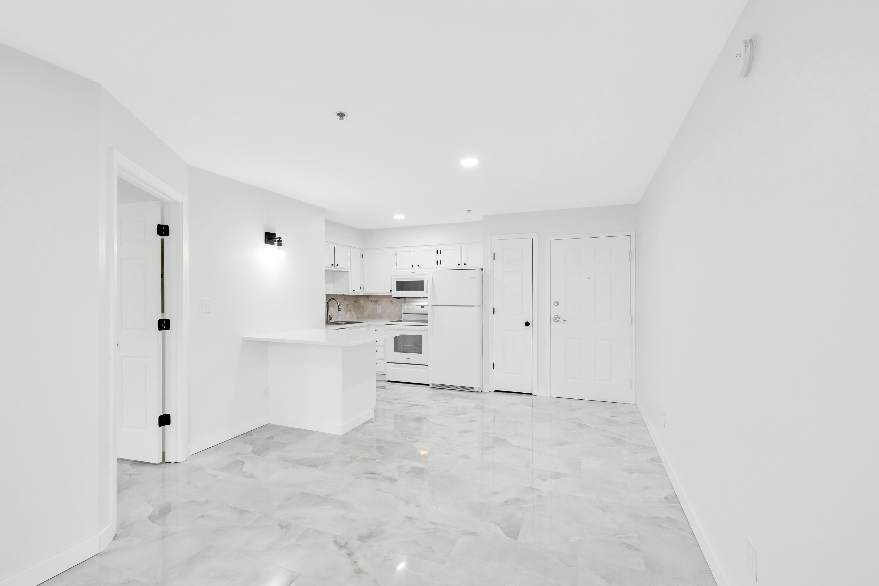 POINTE OF VIEW - Residential