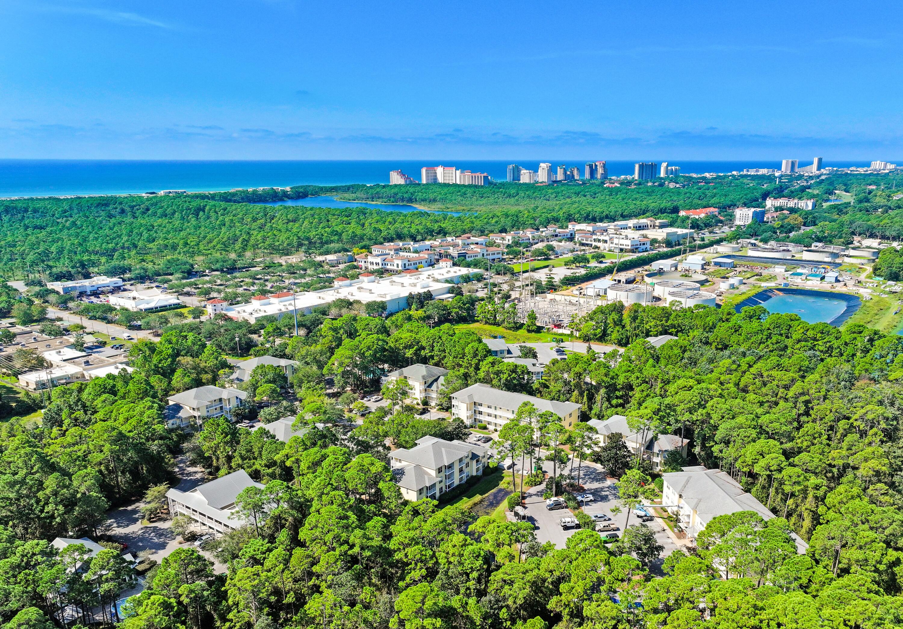 POINTE OF VIEW - Residential
