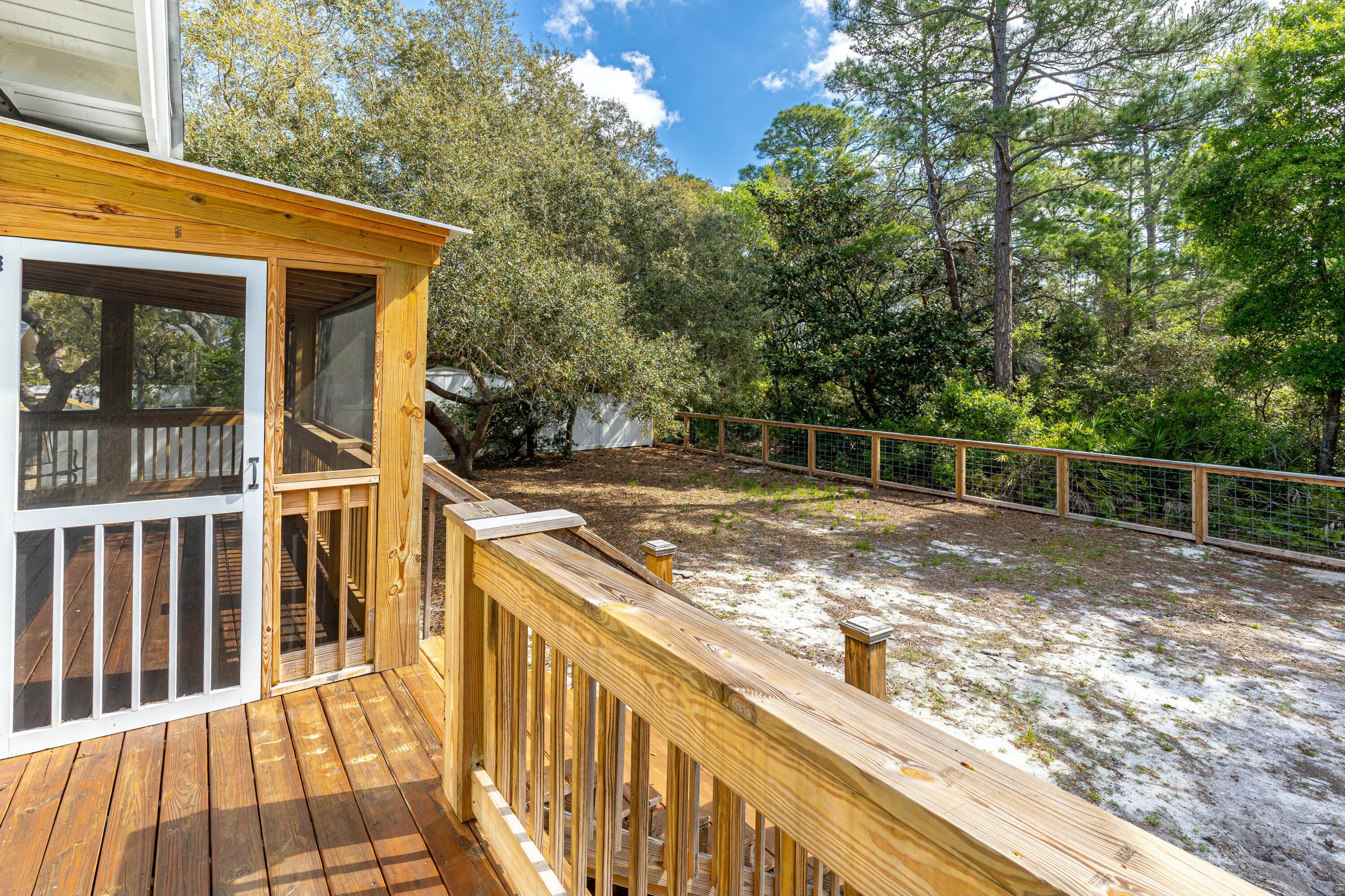 TURQUOISE BEACH 2ND ADDN - Residential