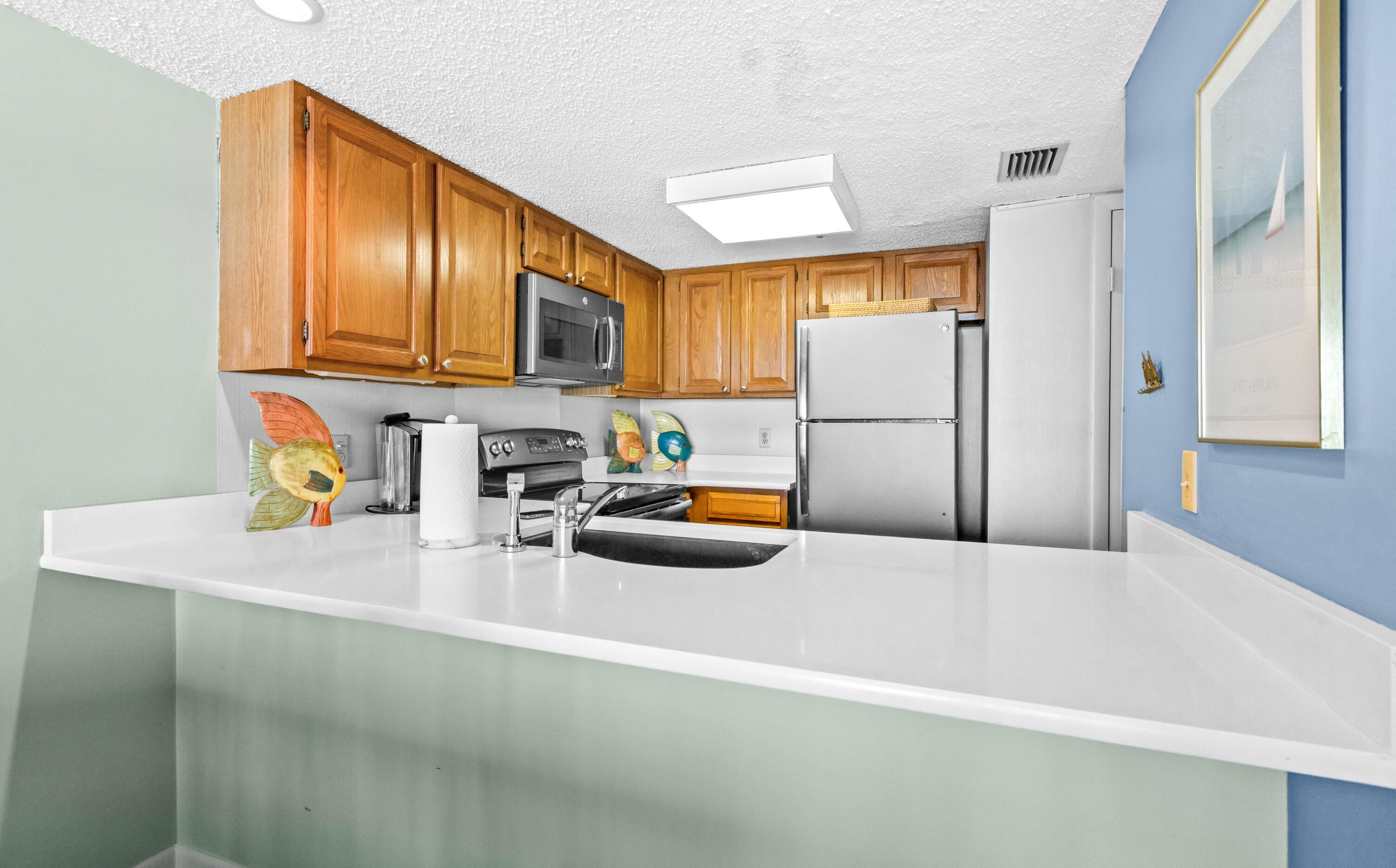 ONE SEAGROVE PLACE CONDOMINIUM - Residential