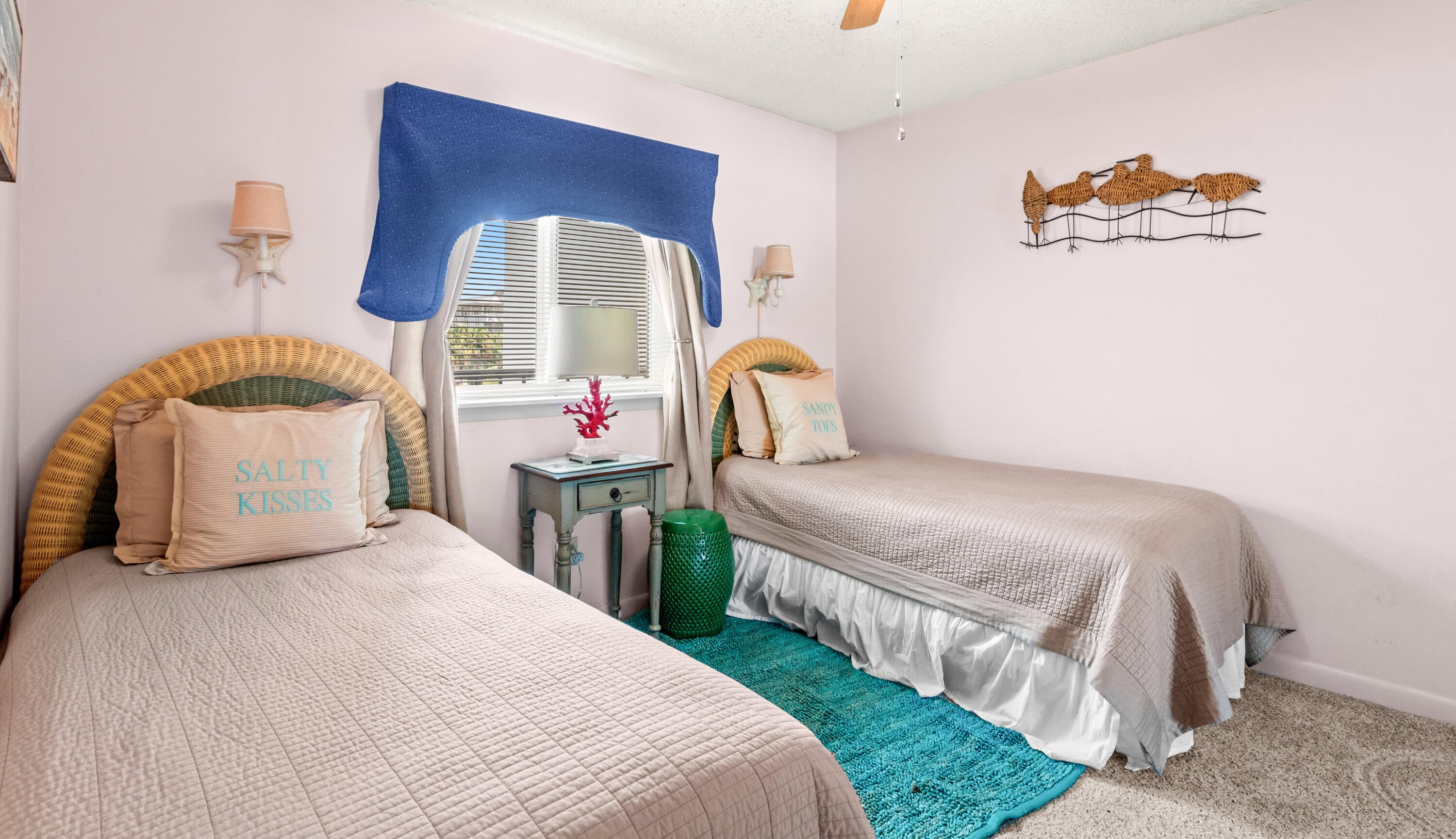 ONE SEAGROVE PLACE CONDOMINIUM - Residential