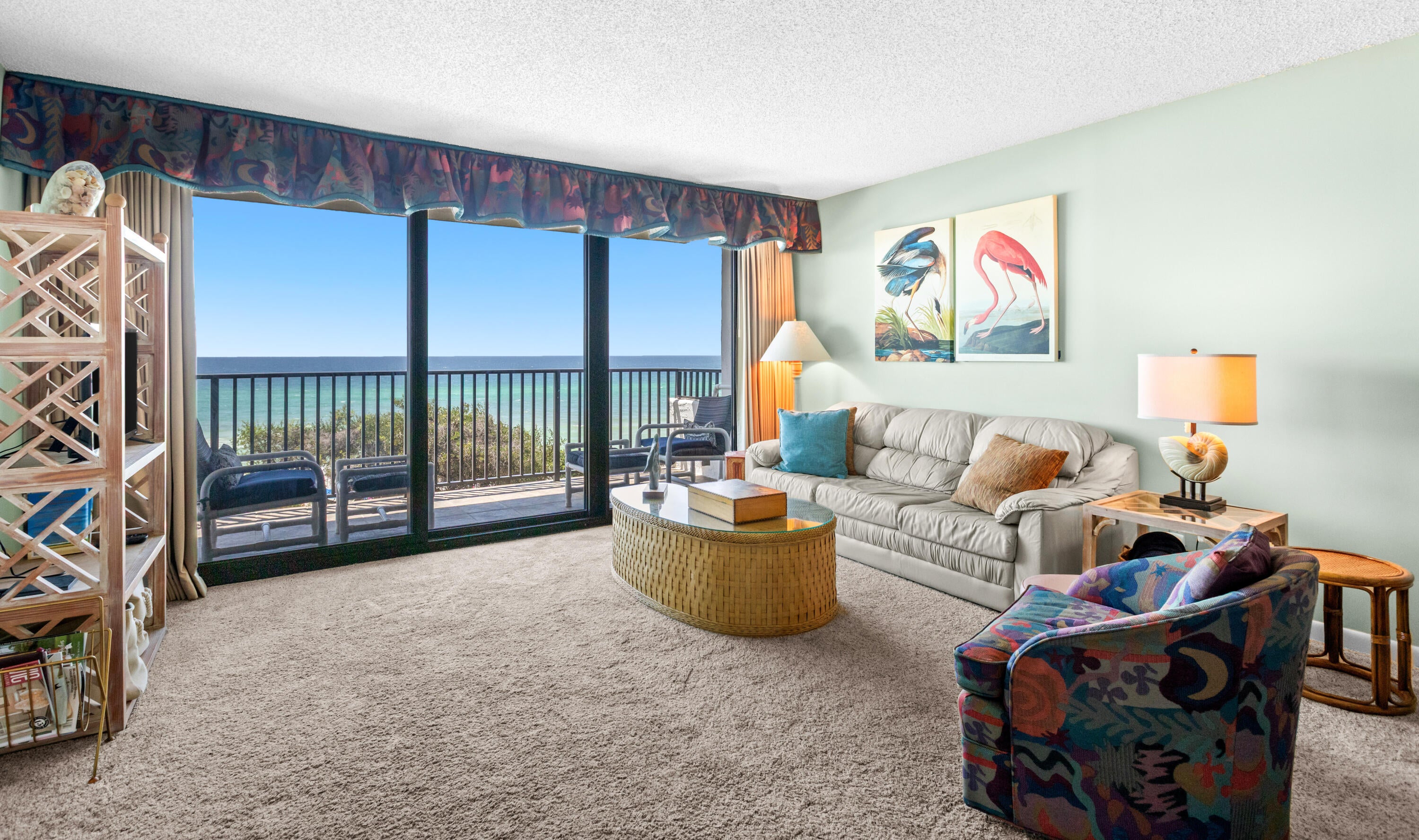 ONE SEAGROVE PLACE CONDOMINIUM - Residential