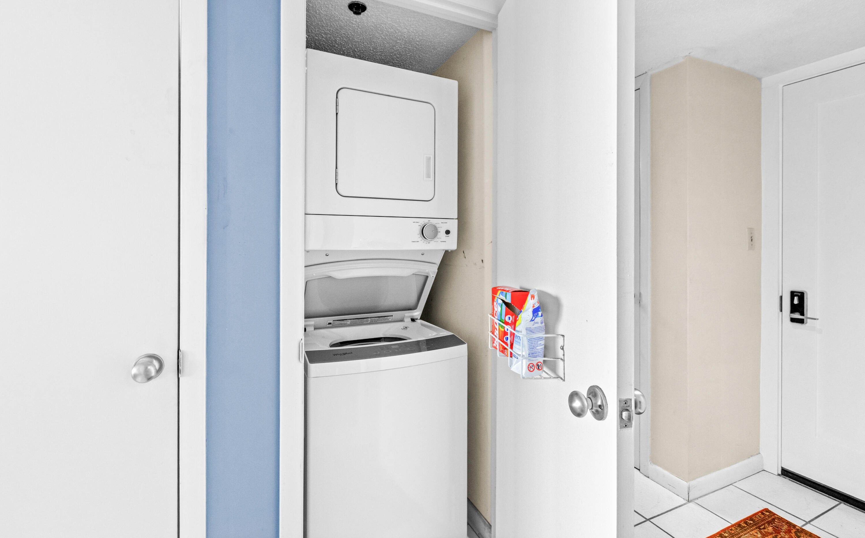 ONE SEAGROVE PLACE CONDOMINIUM - Residential