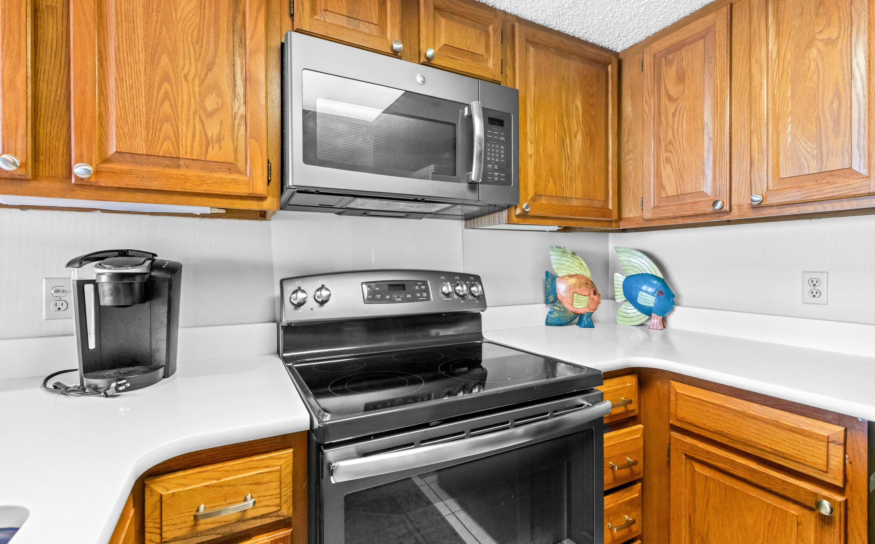ONE SEAGROVE PLACE CONDOMINIUM - Residential