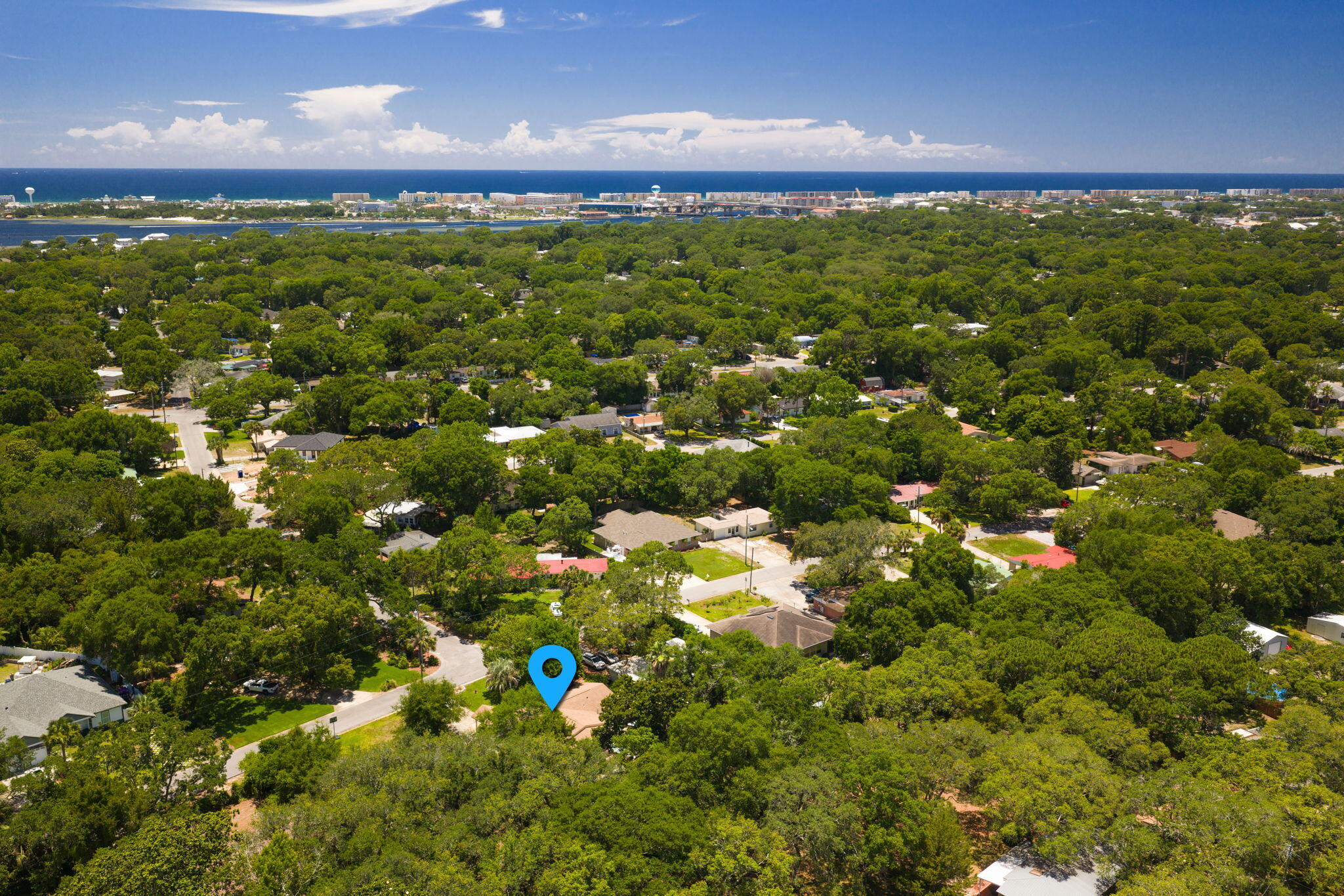ELLIOTTS POINT 4TH ADDN - Residential