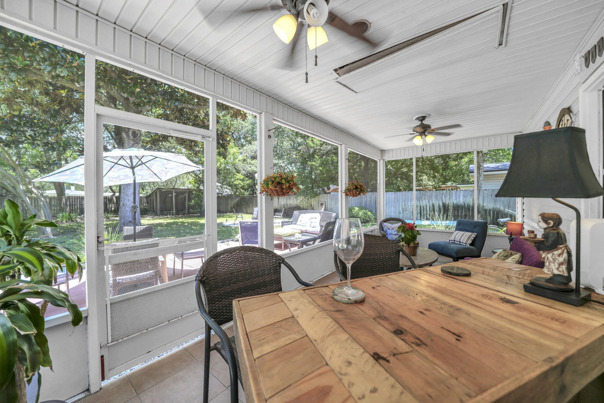 ELLIOTTS POINT 4TH ADDN - Residential