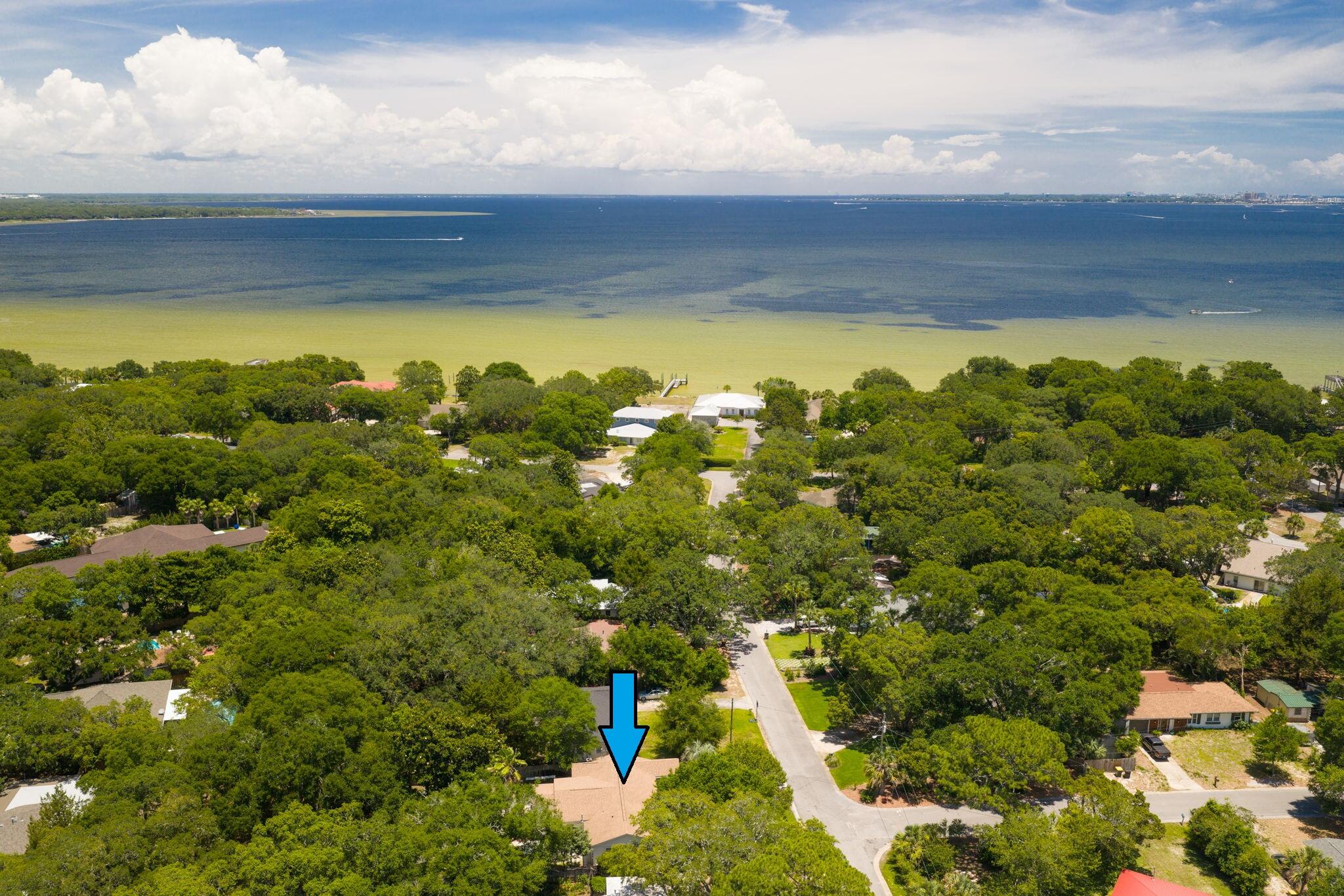 ELLIOTTS POINT 4TH ADDN - Residential