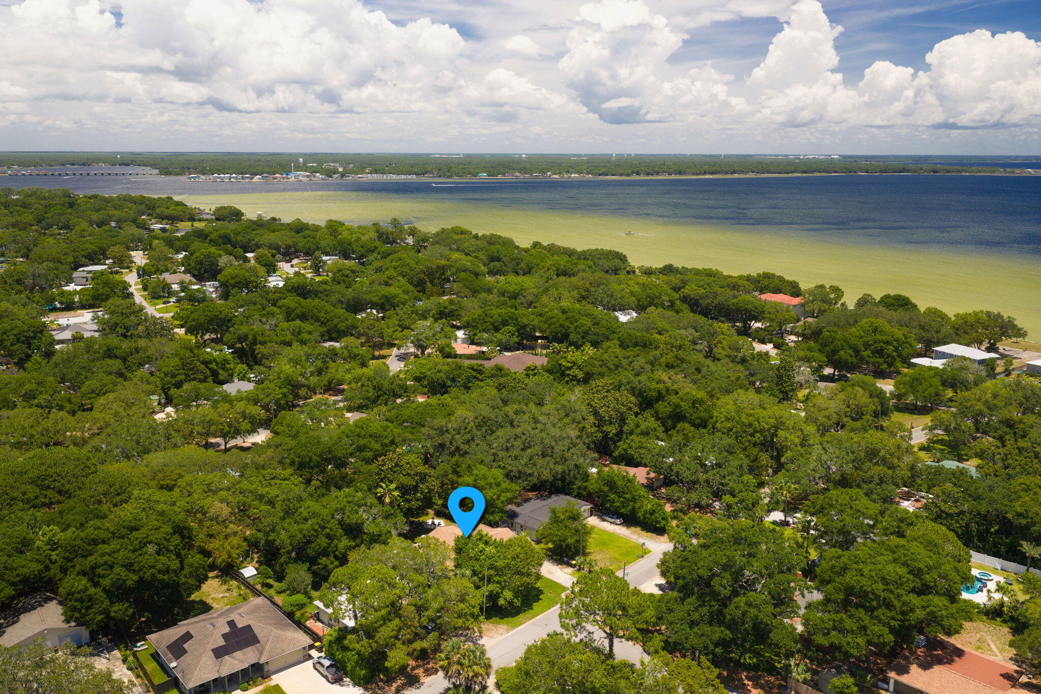 ELLIOTTS POINT 4TH ADDN - Residential