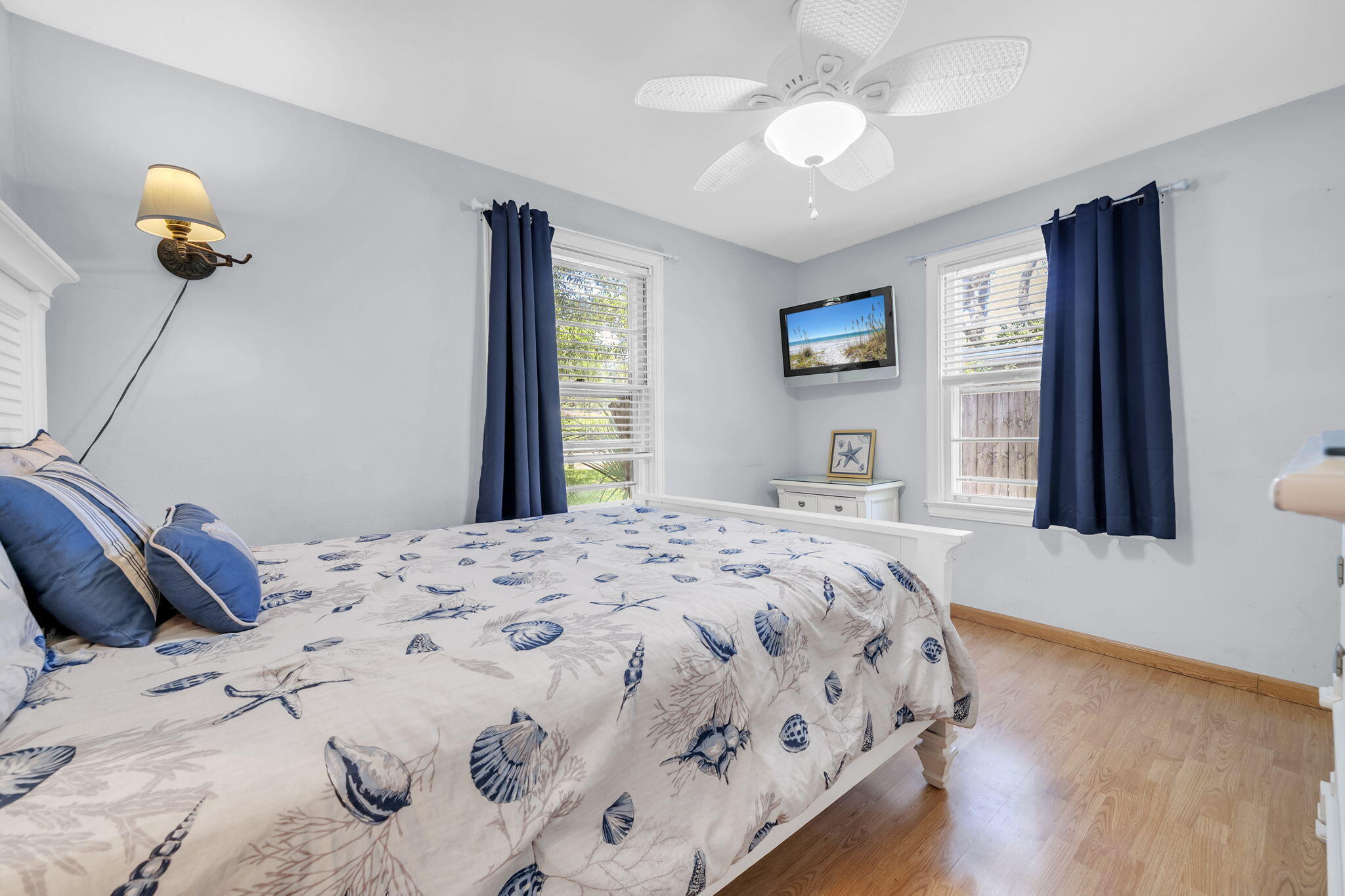 ELLIOTTS POINT 4TH ADDN - Residential