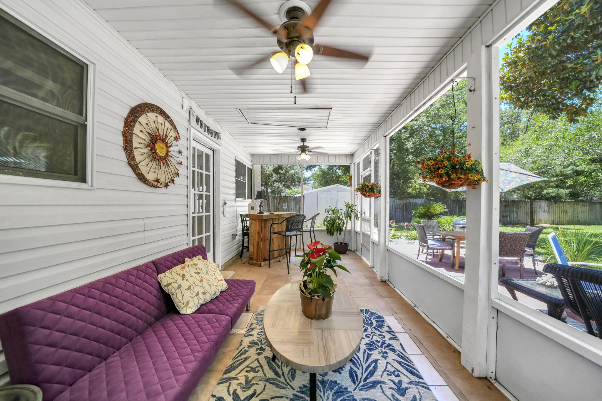 ELLIOTTS POINT 4TH ADDN - Residential
