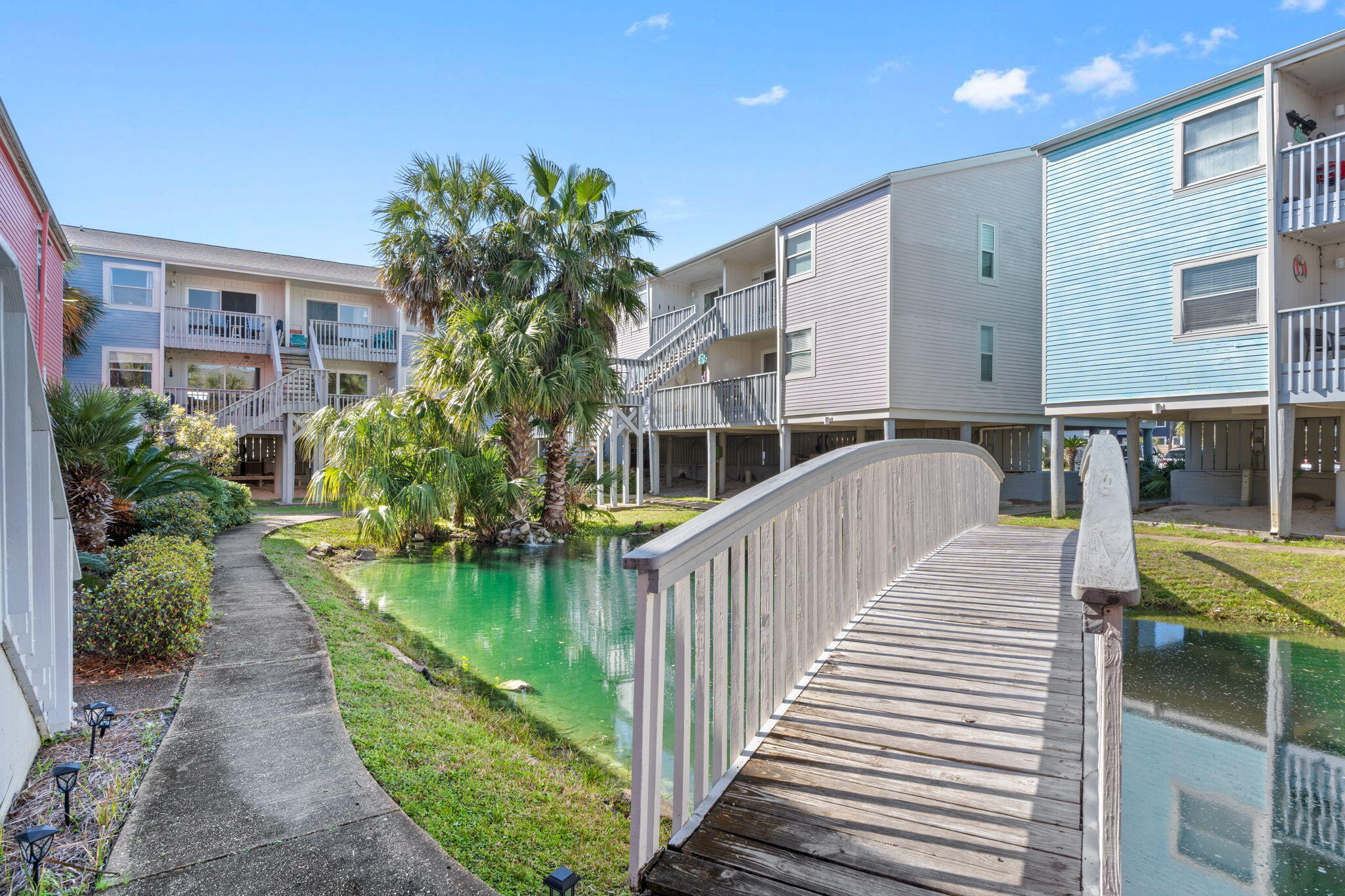 VILLAS ON THE GULF CONDO - Residential