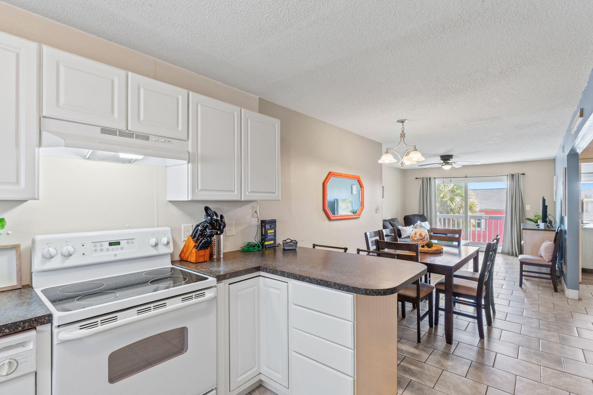 VILLAS ON THE GULF CONDO - Residential